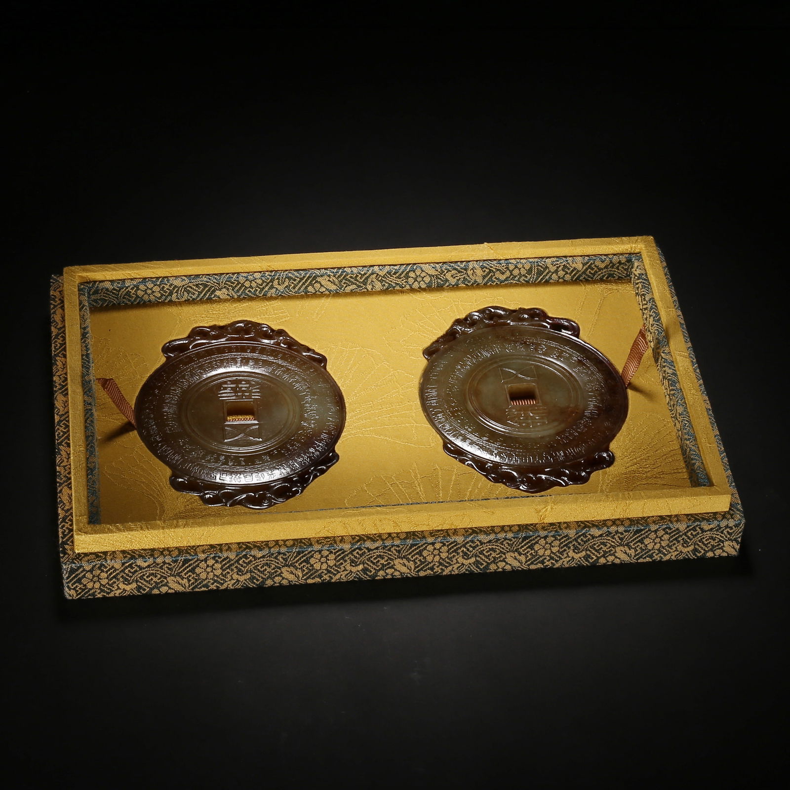 Ming Dynasty, Gilt Bronze Seated Four-Armed Guanyin: Weight: 17050g (37.59 lb) | H: 62cm (24.41 in) | W: 46cm (18.11 in) | D: 39cm (15.35 in)A fine gilt bronze figure of Four-Armed Guanyin from the mid Ming Dynasty, blending Han and Tibetan styles. With