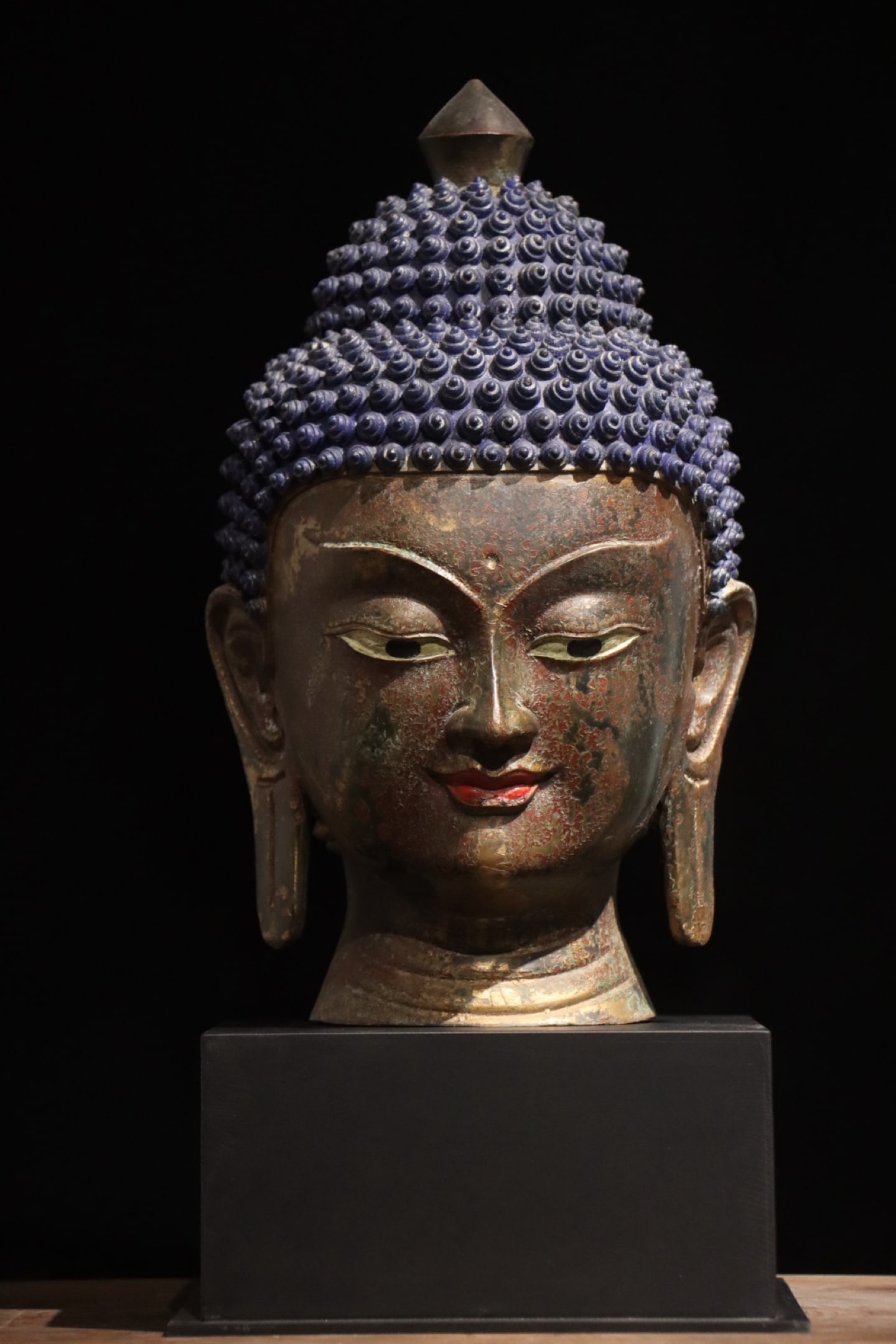 Ming dynasty, gilt bronze shakyamuni buddha head (1 of 9)
