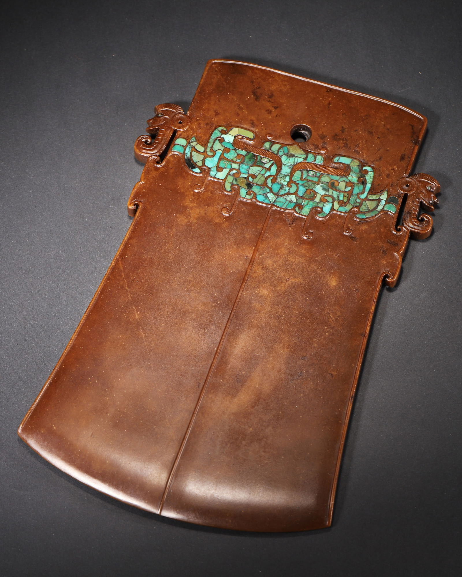 Warring states-han dynasty archaic jade yue axe with turquoise-inlaid dragon pattern (1 of 8)