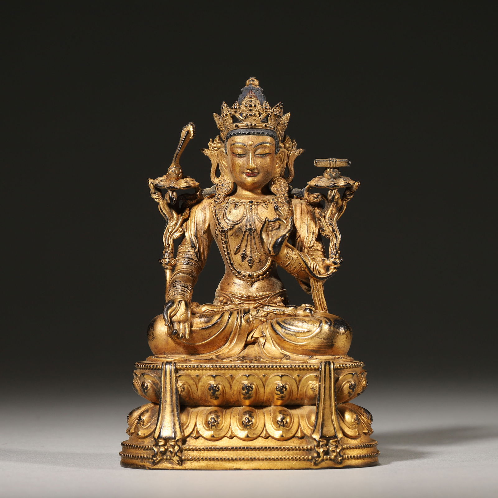 Mid-qing dynasty, gilt bronze statue of manjushri bodhisattva (1 of 6)