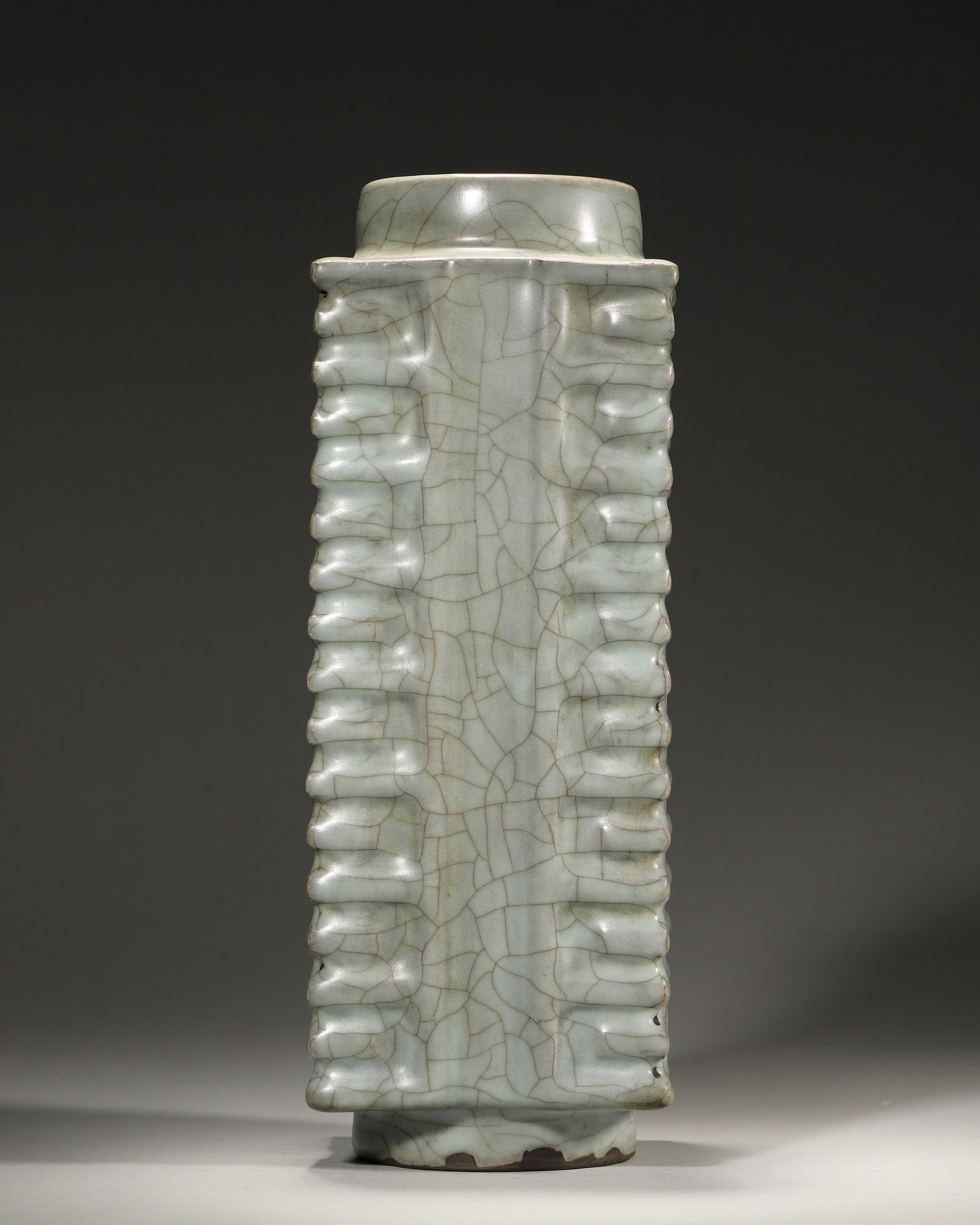 Song dynasty ge kiln celadon crackle cong-form vase (1 of 7)