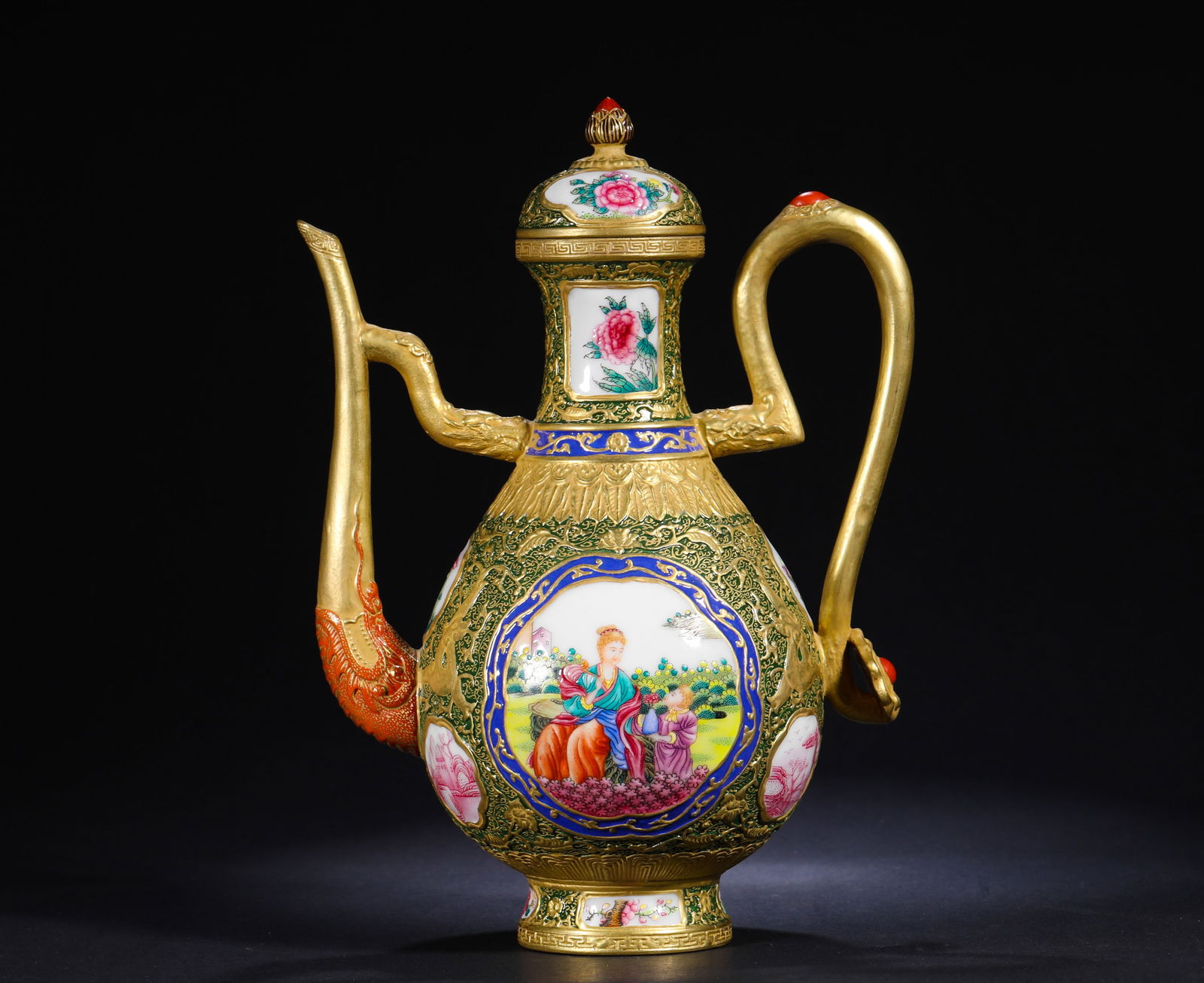 QING DYNASTY POLYCHROME GILDED FIGURE TEAPOT: H:26cmW:17cm This is a golden ground polychrome consecrate Western figure pattern ewer from the Qianlong period of the Qing Dynasty. It is a luxurious and practical porcelain that imitates the Western