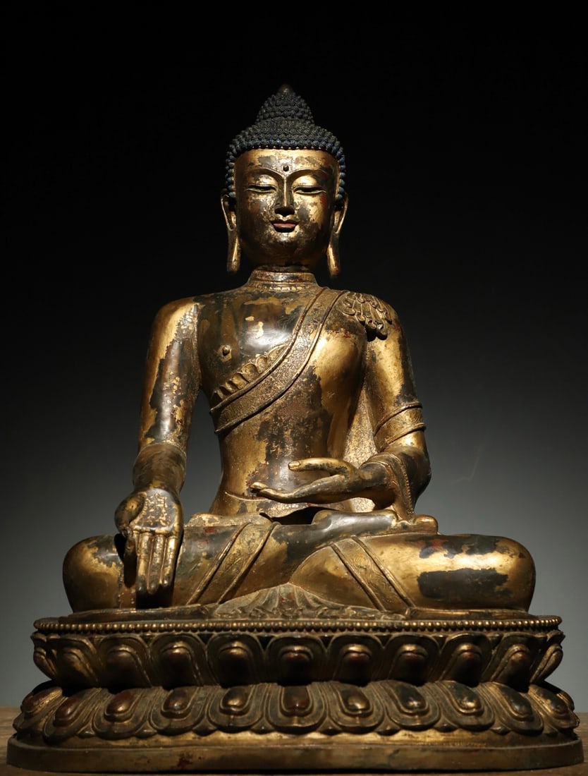 A STATUE OF SAKYAMUNI BUDDHA FROM THE MING DYNASTY (1 of 9)