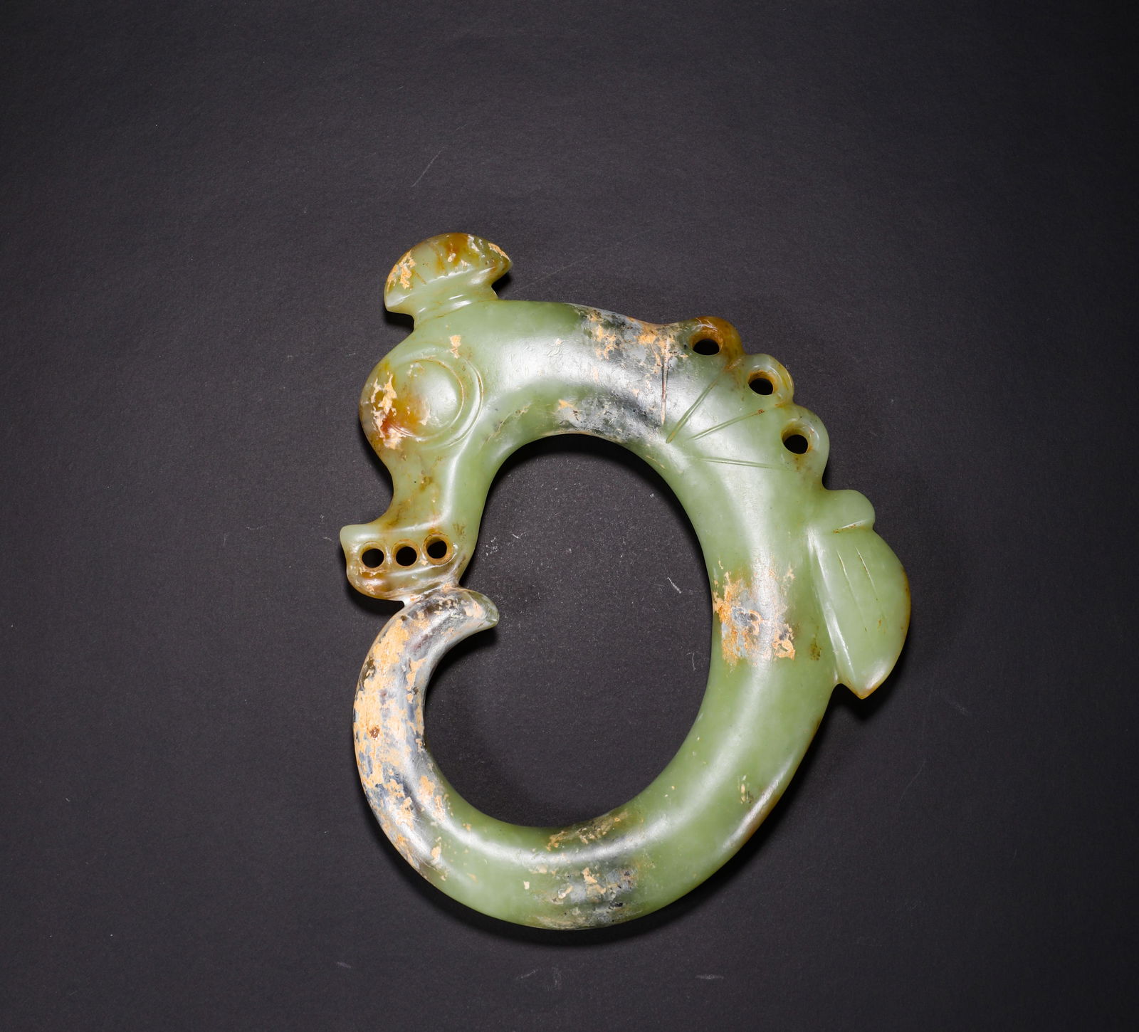 RED MOUNTAIN JADE PIG-DRAGON: H:17cmW:14cmWeight:420g