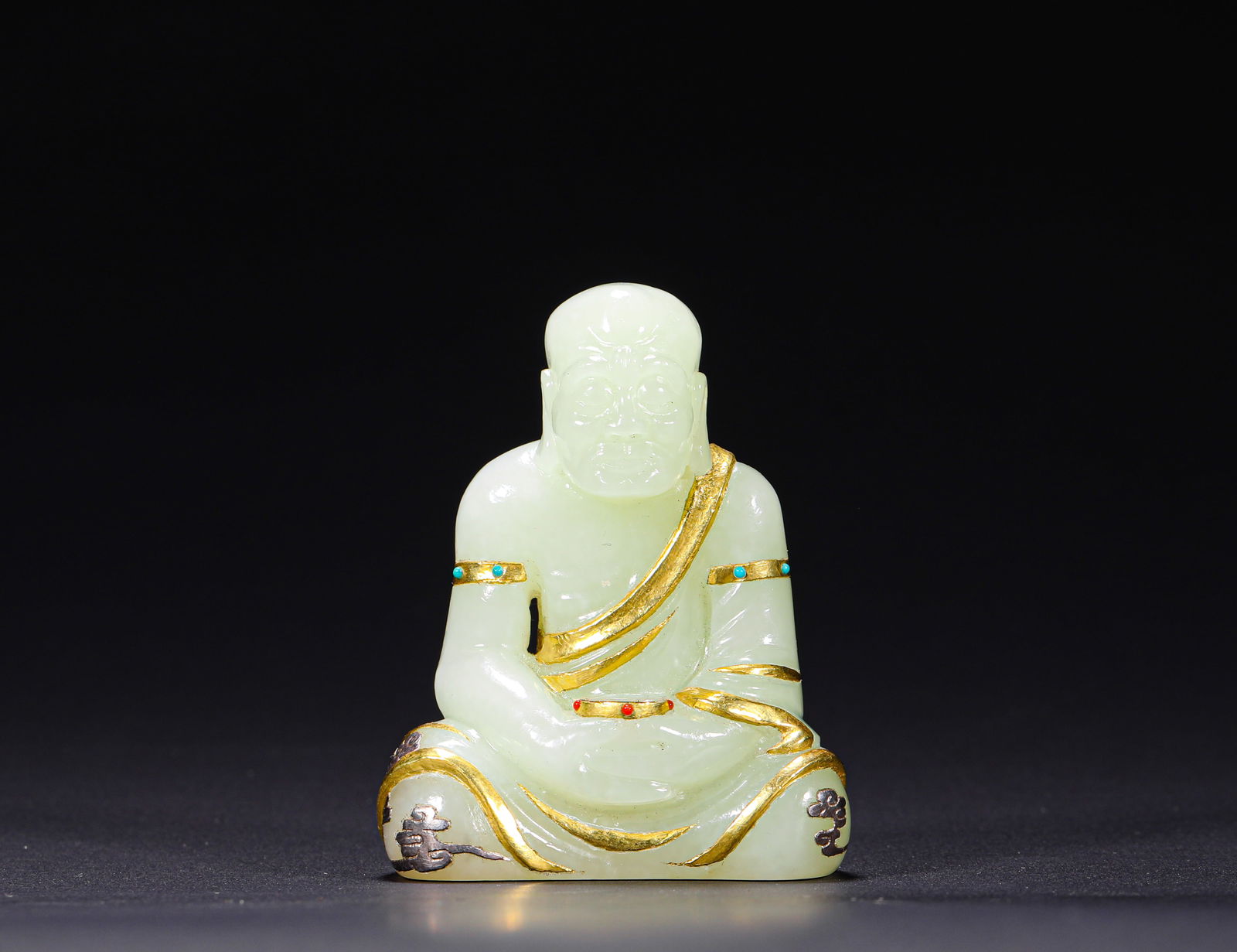 TANG DYNASTY KAIYUAN HETIAN JADE GILDED BUDDHA STATUE: H:6.8cmW:5.3cmWeight:130g