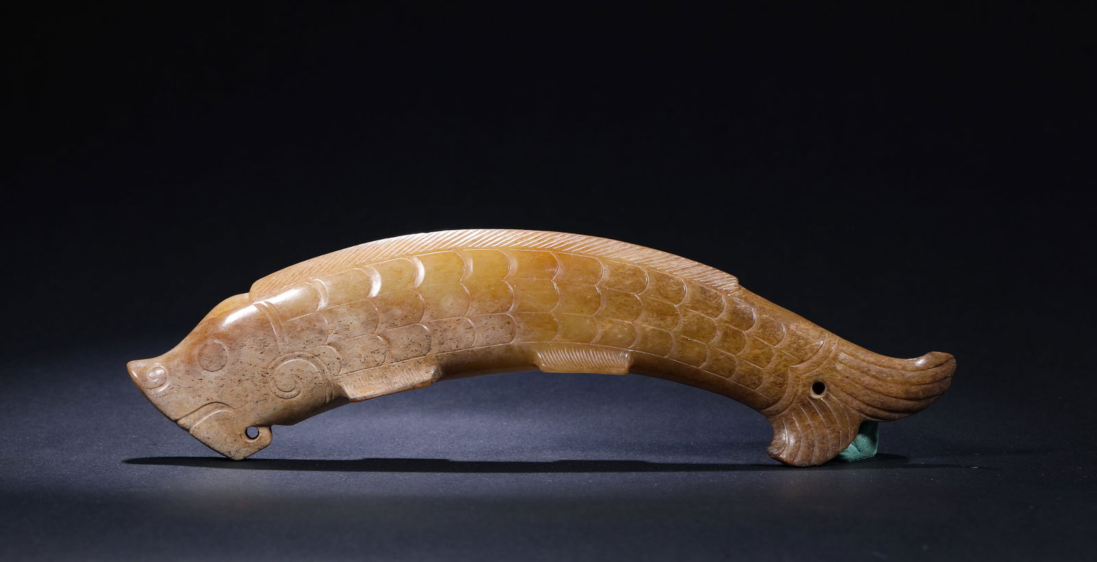 SHANG DYNASTY, HETIAN JADE FISH: H:5cmW:20cmWeight190:g