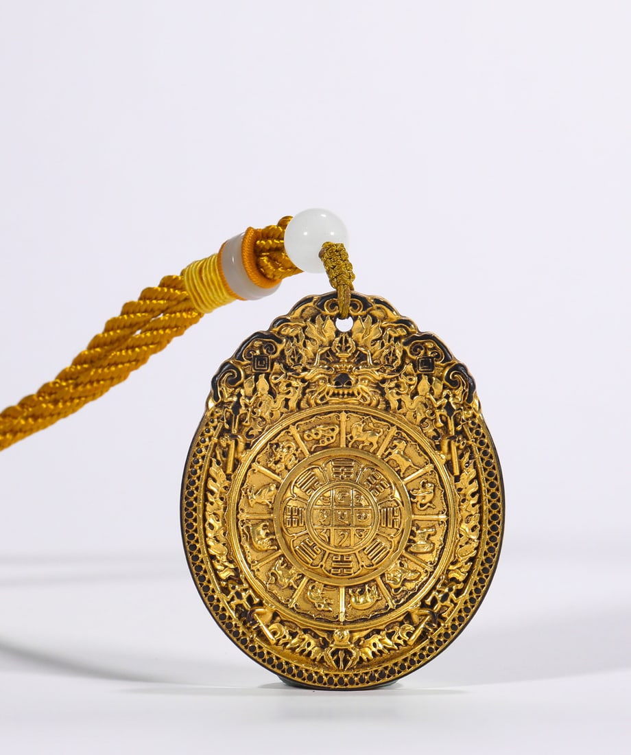 YONGLE GILDED BRONZE NINE PALACES EIGHT TRIGRAMS PLAQUE OF THE MING DYNASTY: H:6.2cmW:5cmWeight:72g