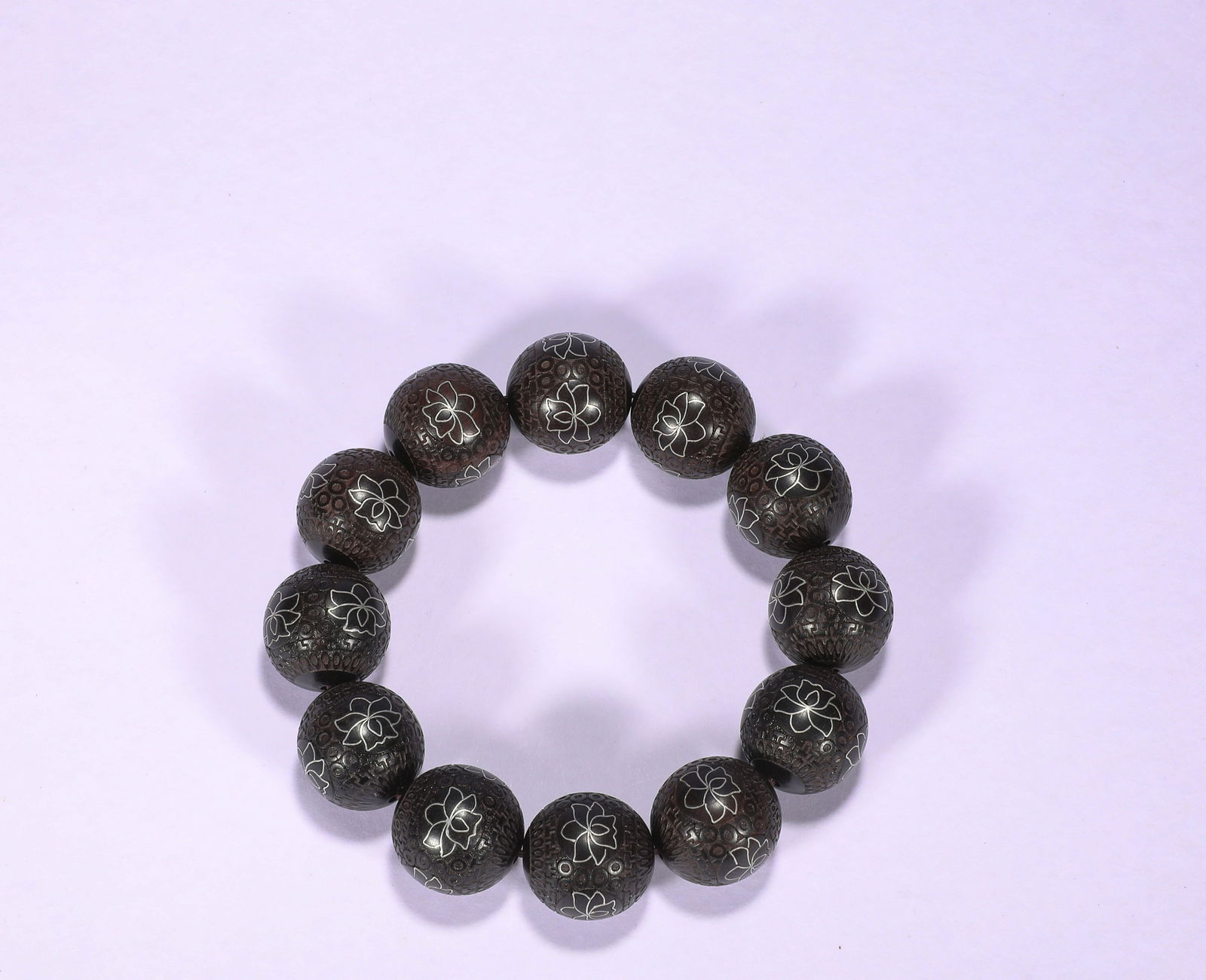 QING DYNASTY, AGARWOOD BRACELET (1 of 4)