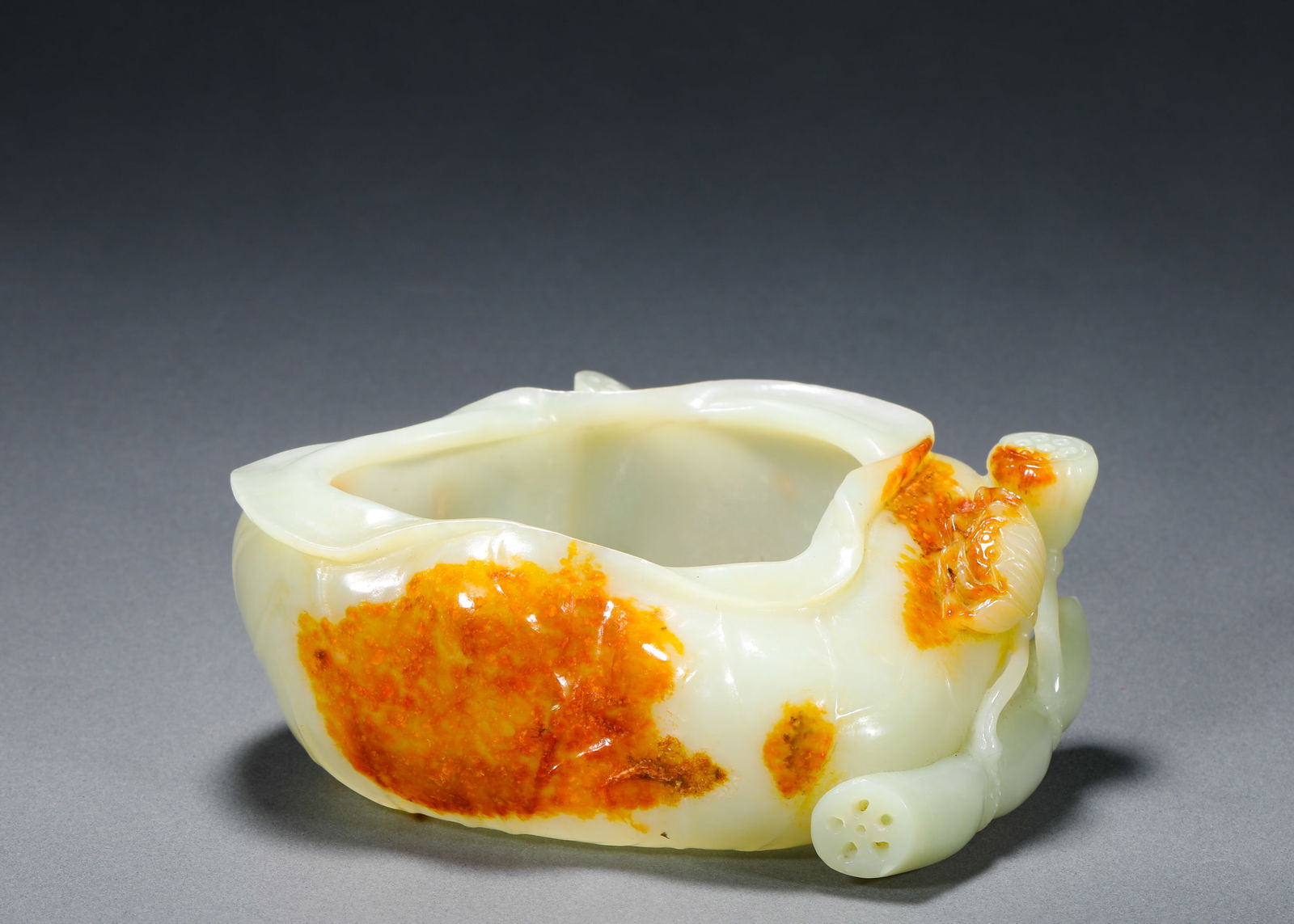 QING DYNASTY, HETIAN JADE PEN WASH: H:5cmW:15cmWeight:320g