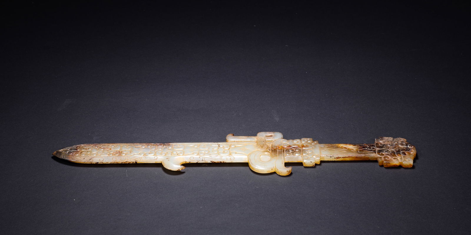 SPRING AND AUTUMN GRAIN PATTERN JADE DAGGER - 7