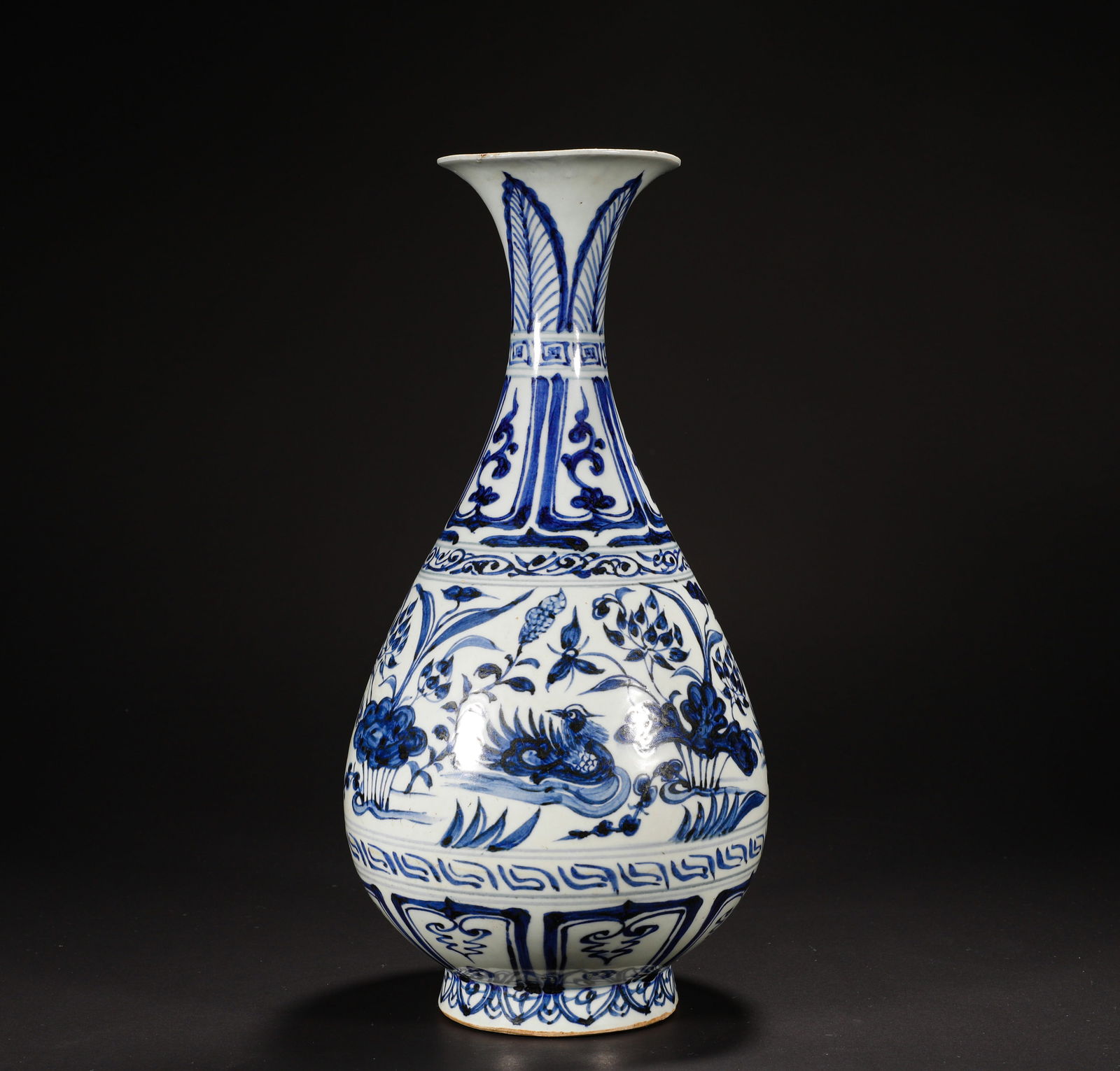 YUAN DYNASTY BLUE AND WHITE JADE HUCHUN VASE (1 of 10)