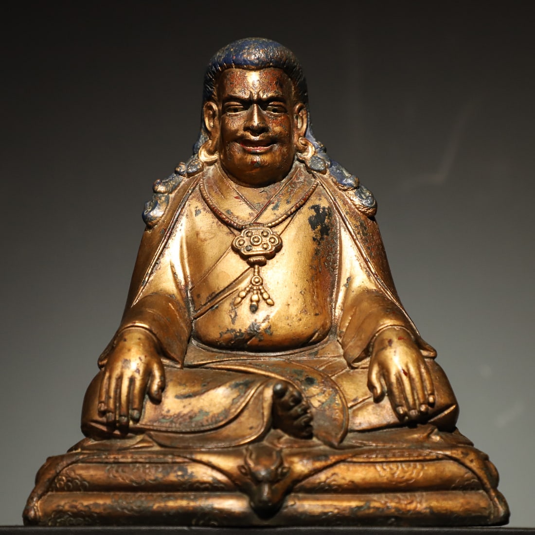 A GILDED BRONZE STATUE OF MARBA FROM THE MING DYNASTY (1 of 9)