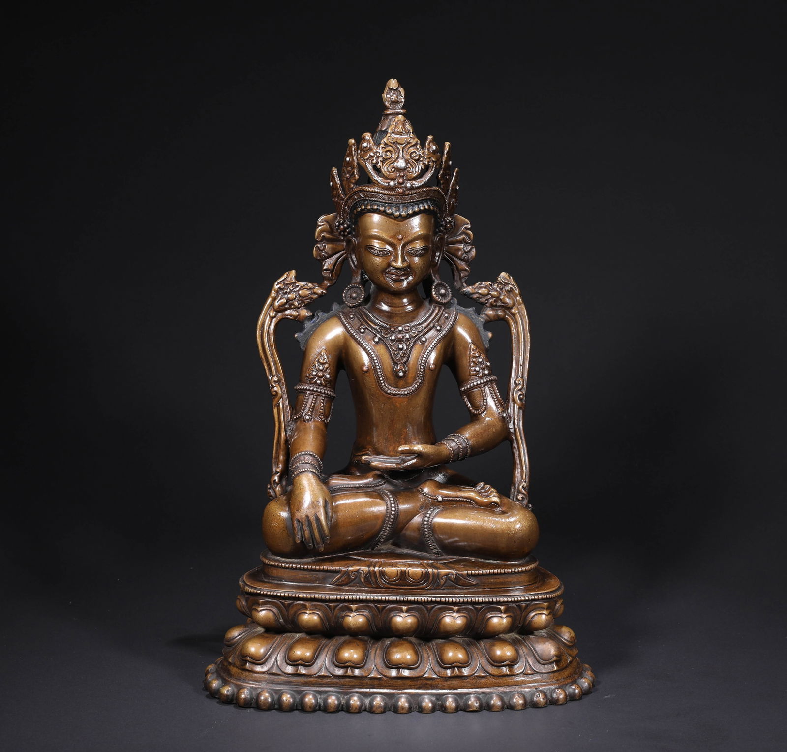 COPPER TARA STATUES FROM THE 16TH CENTURY: H:29cmW:18.5cmWeight:3350g