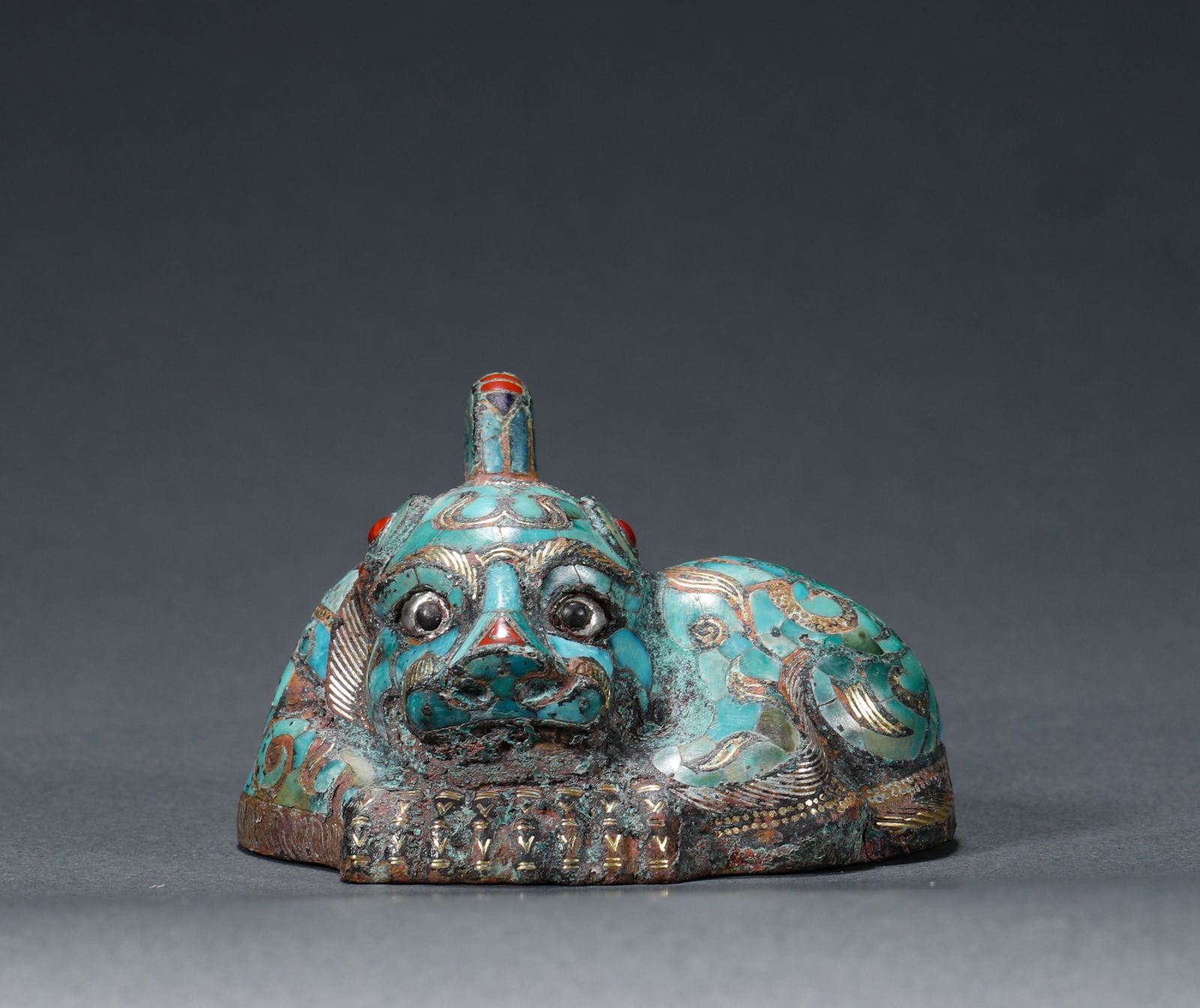 COPPER CUO GOLD AND SILVER MAT TOWN FROM THE WARRING STATES PERIOD: H:4cmW:5.8cmWeight:190g