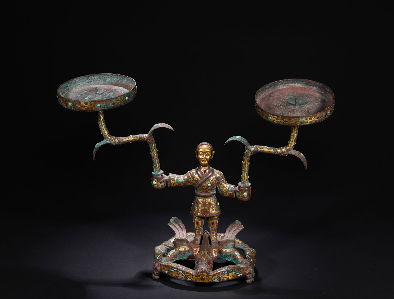 BRONZE CUO GOLD AND SILVER LAMPS OF THE HAN DYNASTY: H:27cmW:33.3cmWeight:1250g