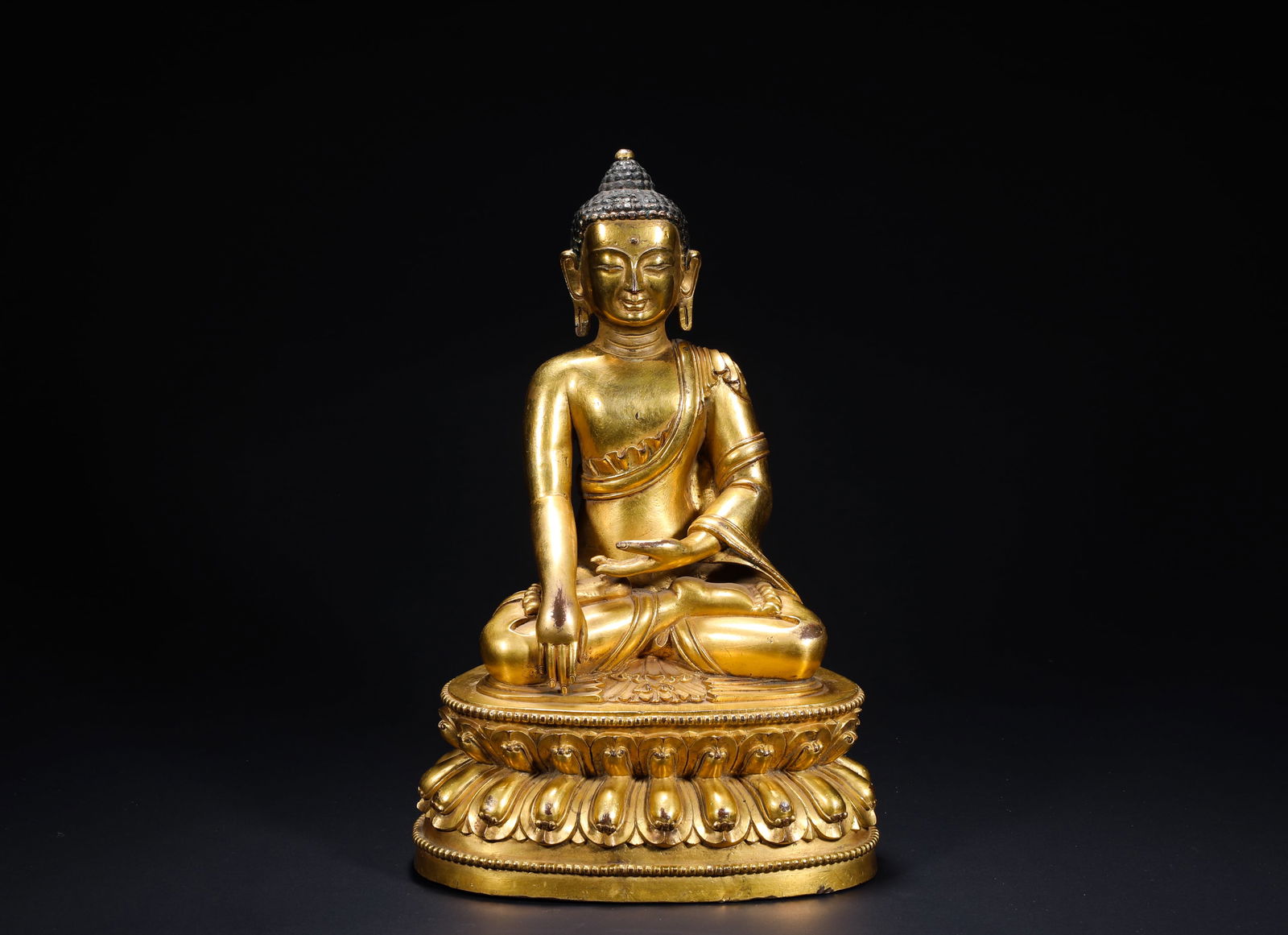 GILDED BRONZE BUDDHA STATUES FROM THE MING DYNASTY: H:28cmW:17cmWeight:4040g