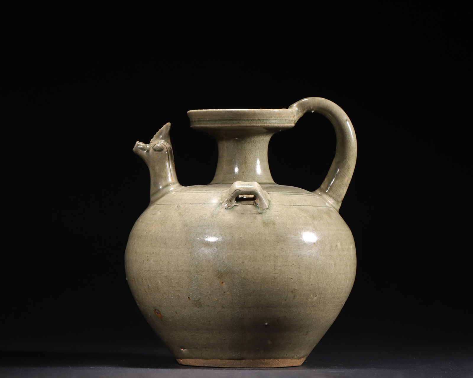 EASTERN JIN DYNASTY YUE WARE CELADON GLAZED CHICKEN-HEAD EWER (1 of 7)