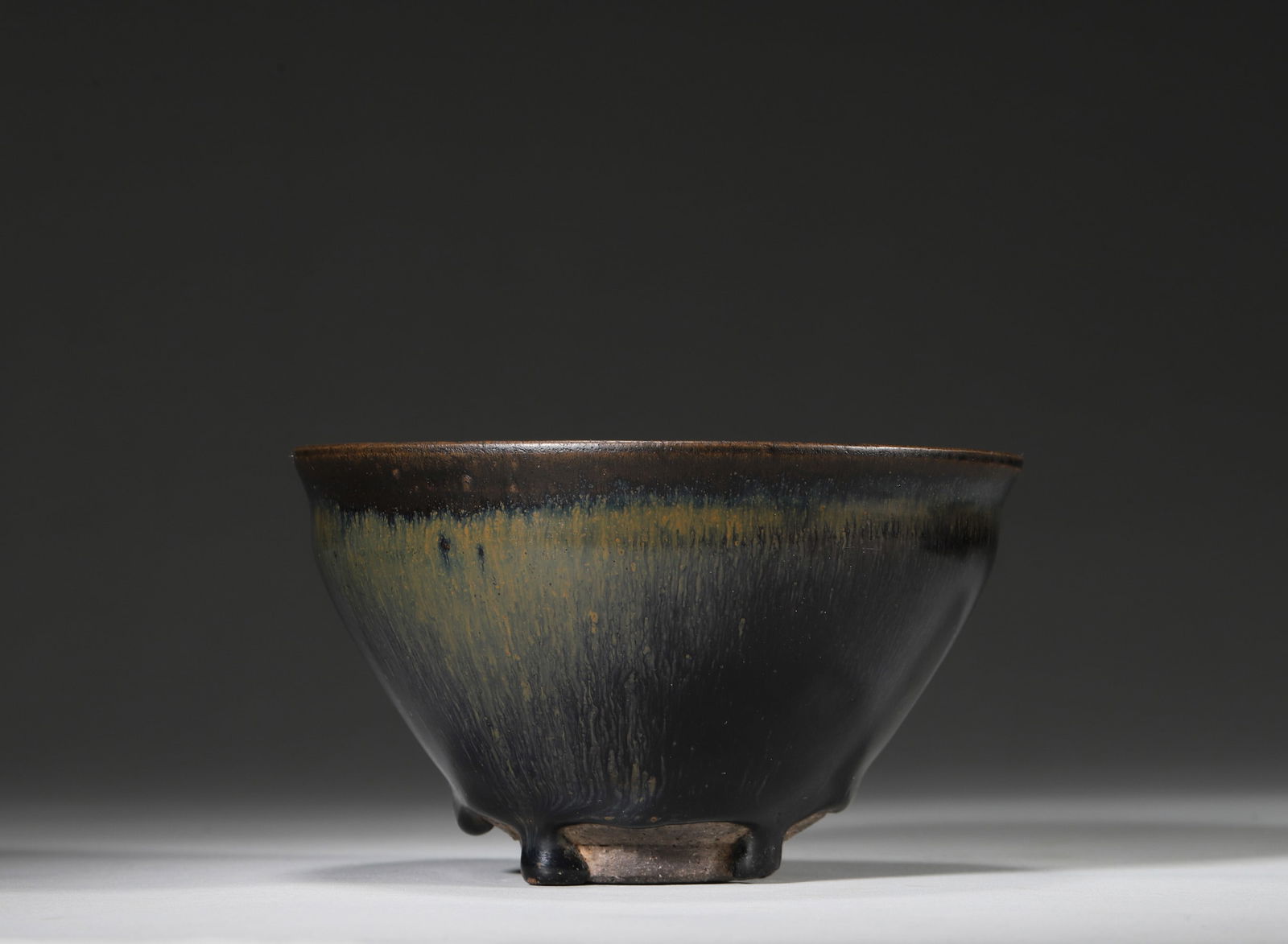 SOUTHERN SONG DYNASTY, JIANYAO BLACK-GLAZED HARE'S FUR TEA BOWL (1 of 5)