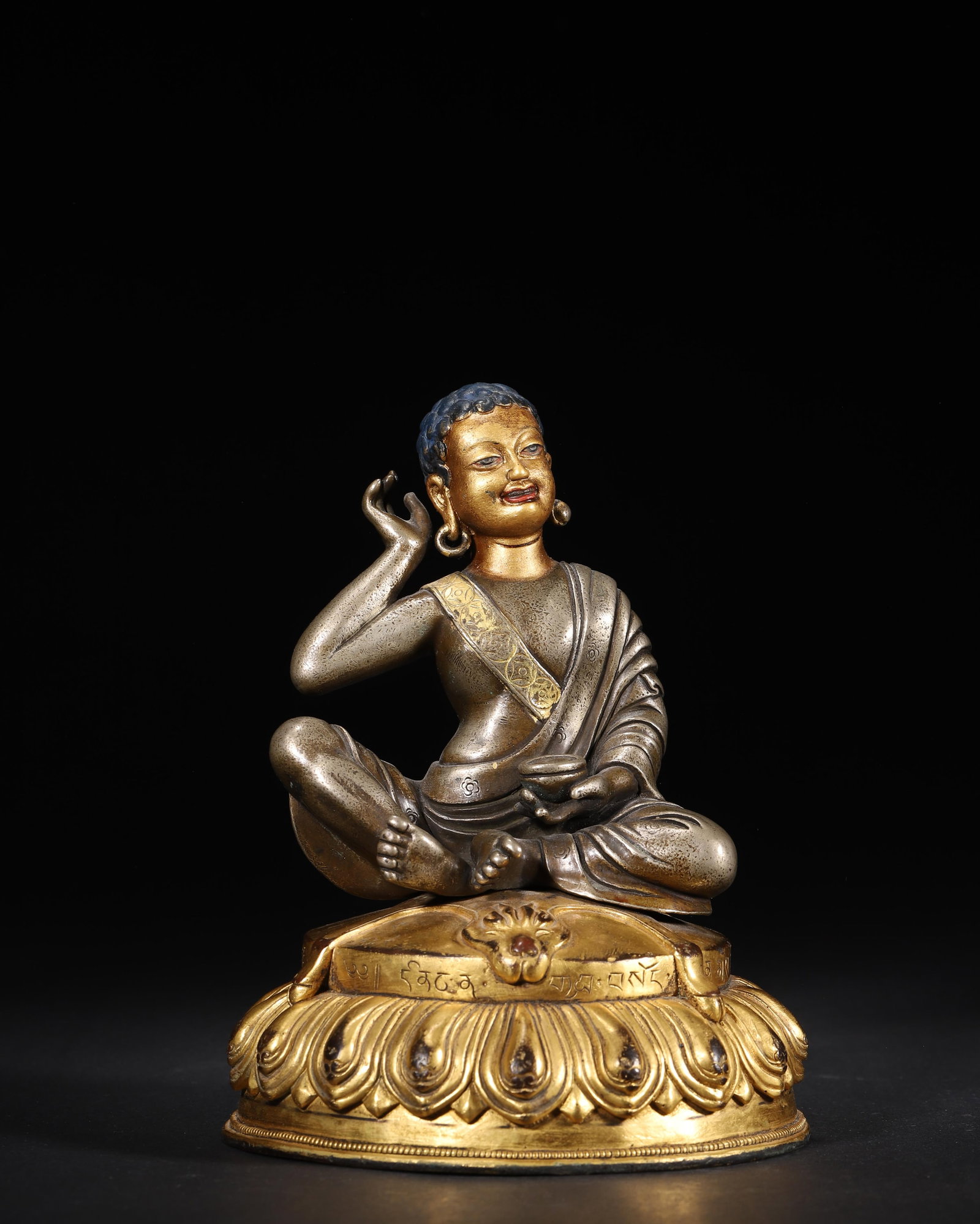 QING DYNASTY SILVER-INLAID GILT-BRONZE STATUE OF MILAREPA (WITH TIBETAN INSCRIPTIONS) (1 of 11)
