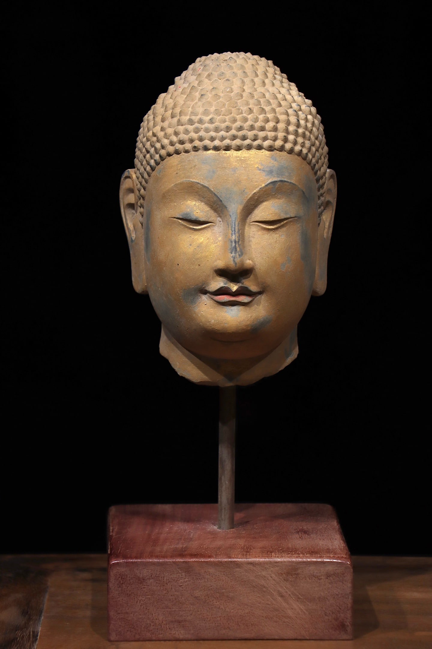 A Gilt Painted Stone Head of Buddha Sakyamuni - Northern Qi to Sui Dynasty (1 of 8)