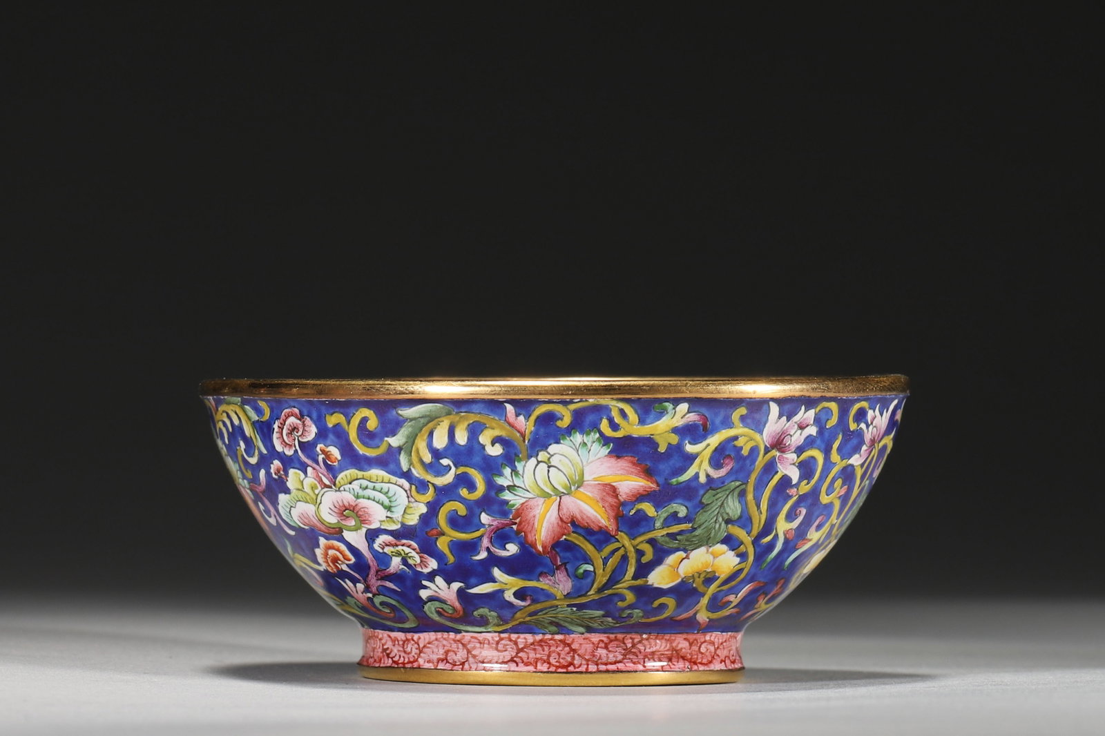 A Qianlong Period Enameled Copper Bowl With Floral Pattern (1 of 8)