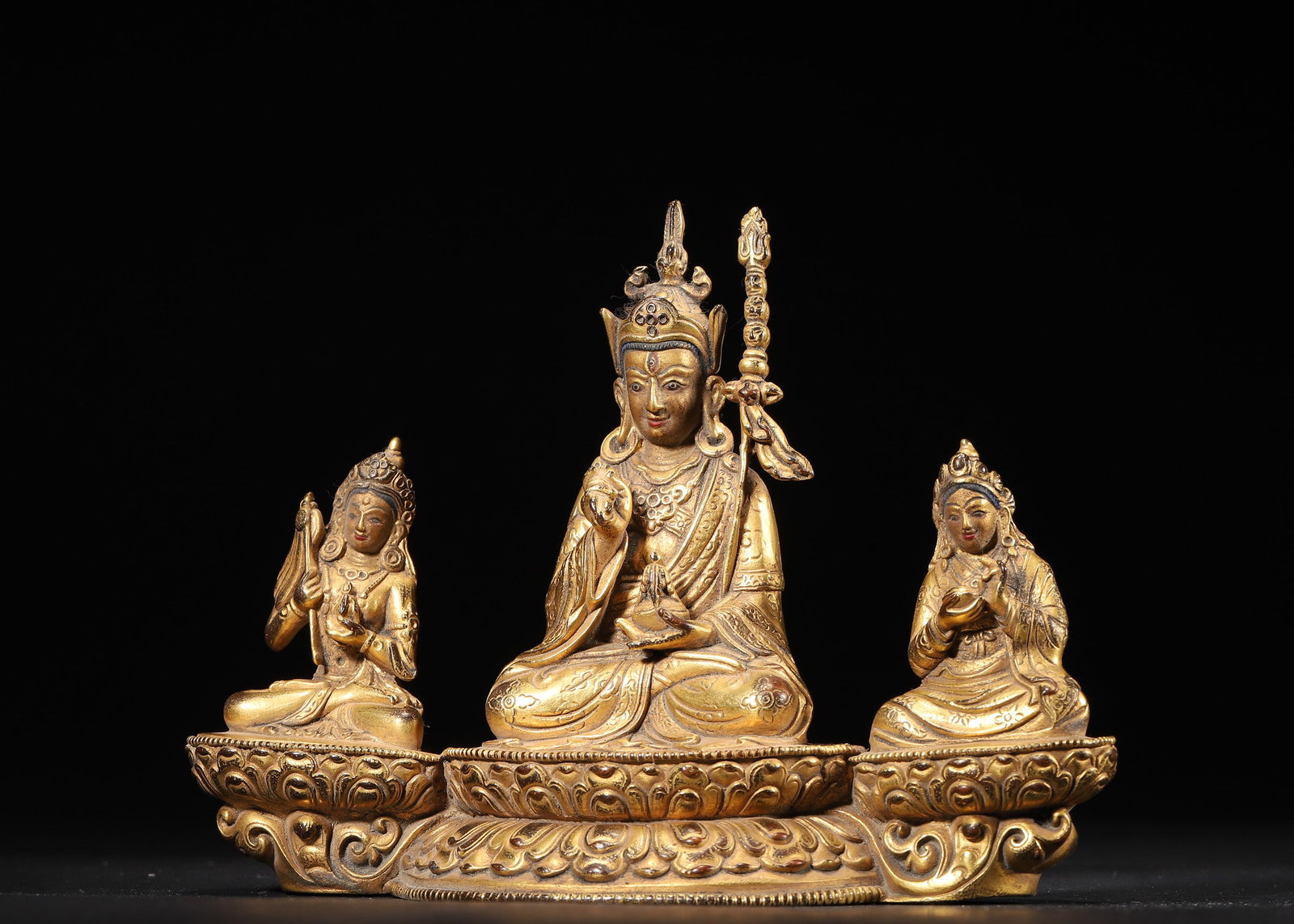 A Gilt-bronze Conjoined Statue of Padmasambhava and Two Attendants, Qing Dynasty - 2