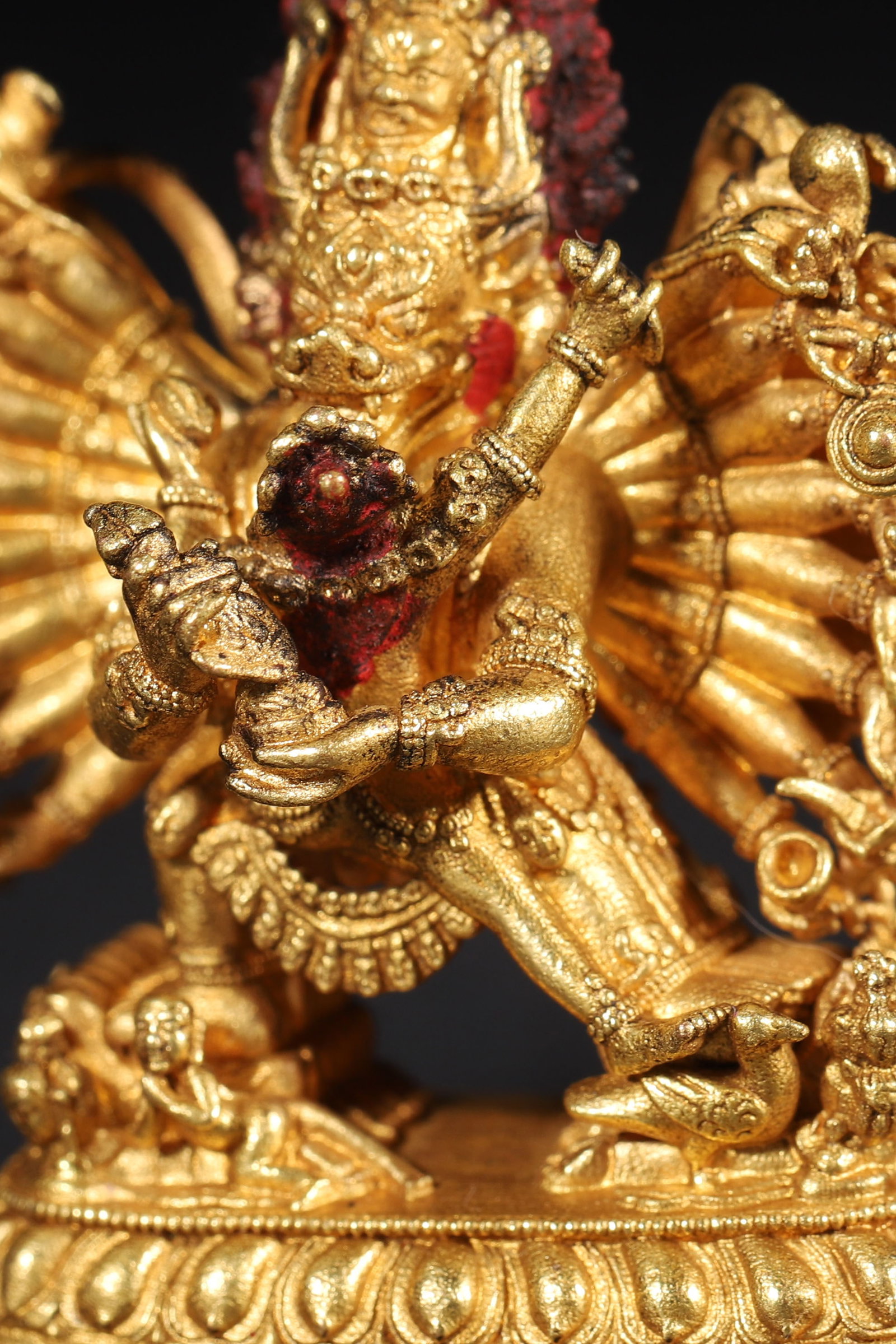 A Gilt Bronze Statue of Hevajra, Qing Dynasty - 4