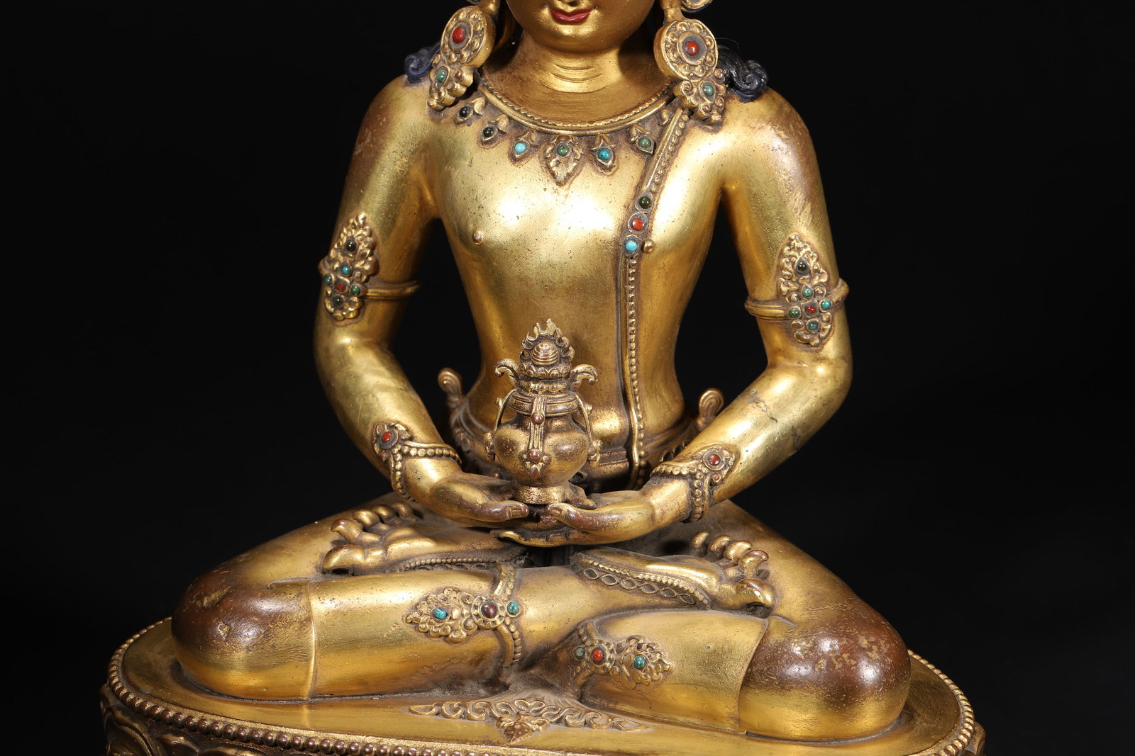 A Gilt-Bronze Inlaid Amitayus Statue, Imperial Palace Made, Qing Dynasty, Dated to 25th Year of - 4