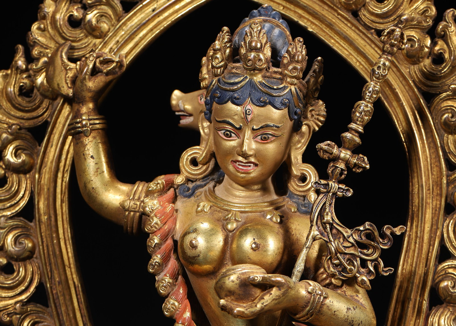 A Gilt-Bronze Statue of Vajravarahi with Pig Head, Qing Dynasty - 3