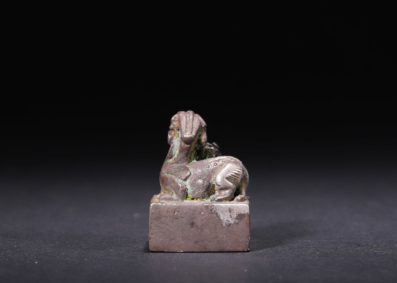 A Silver Composite Seal with Mother-and-Son Set?Han Dynasty - 3