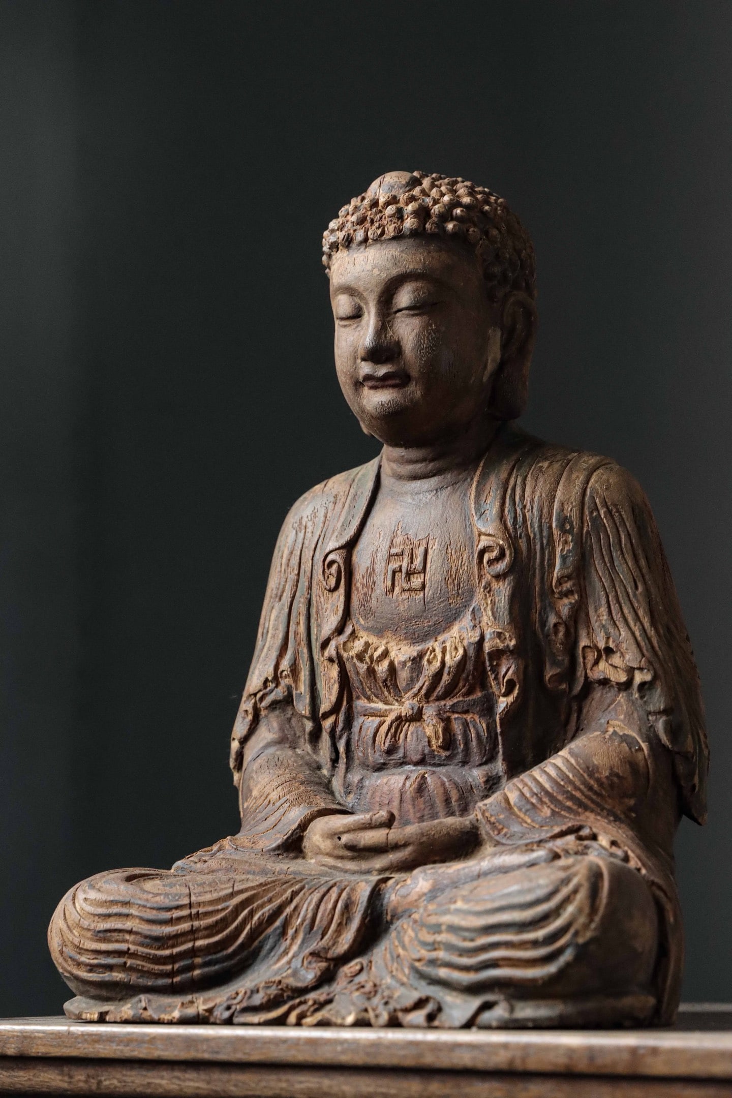 A Wooden Statue of Sakyamuni Buddha, Ming Dynasty - 3