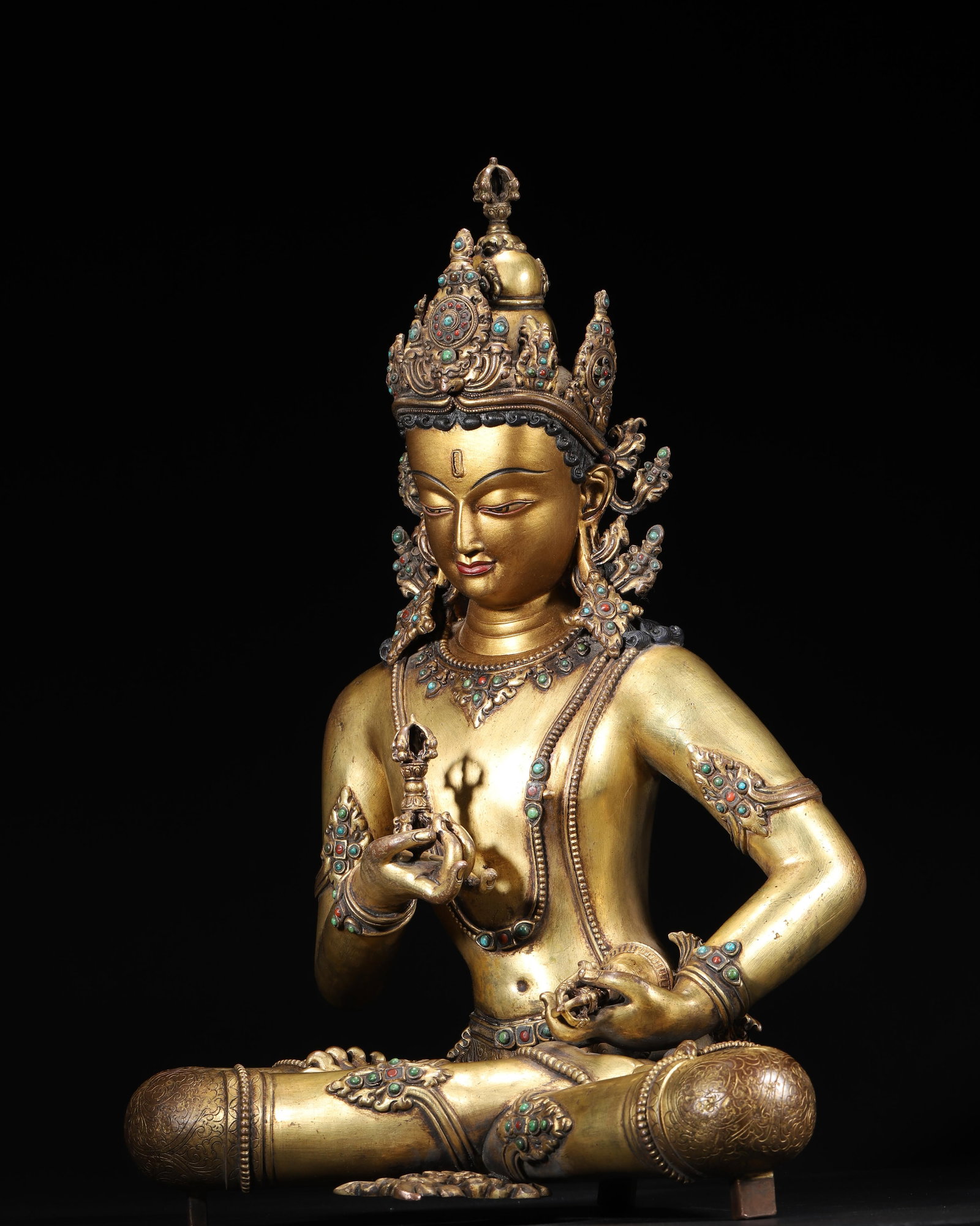 A Gilt Bronze Inlaid Gemstone Vajrasattva Seated Statue, Qing Dynasty - 2