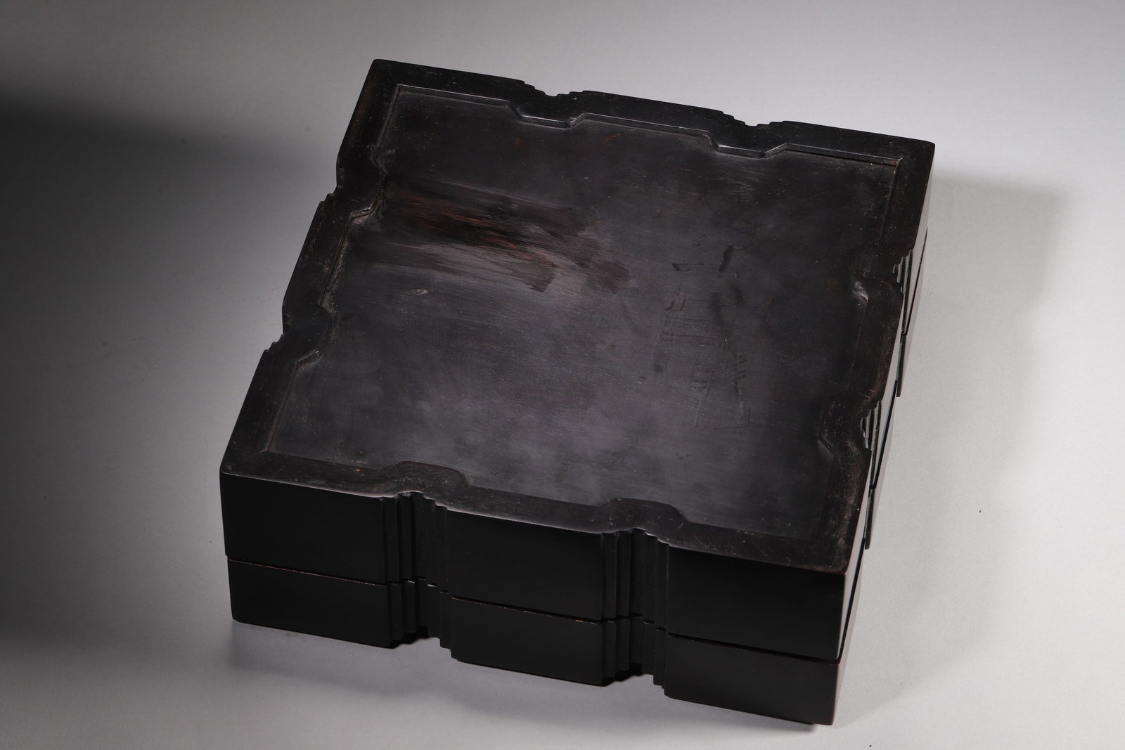 A Set of Zitan Wood Nesting Boxes with Precious Stone Inlaid Flower-and-Bird Design - Qing Dynasty - 8