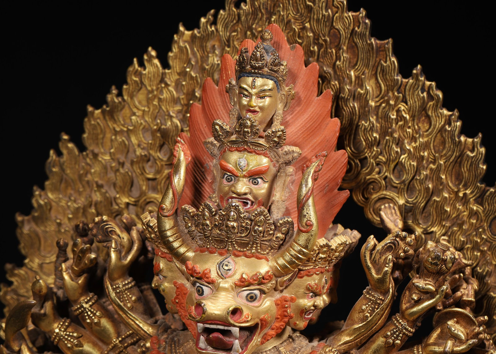 A Gilt-Bronze Statue of Yamantaka, Qing Dynasty - 3