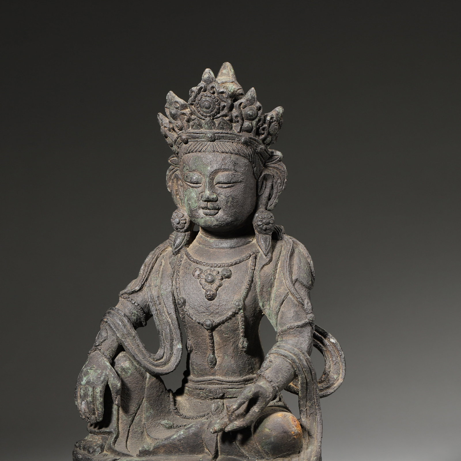 A Bronze Seated Guanyin Statue, Ming Dynasty - 2
