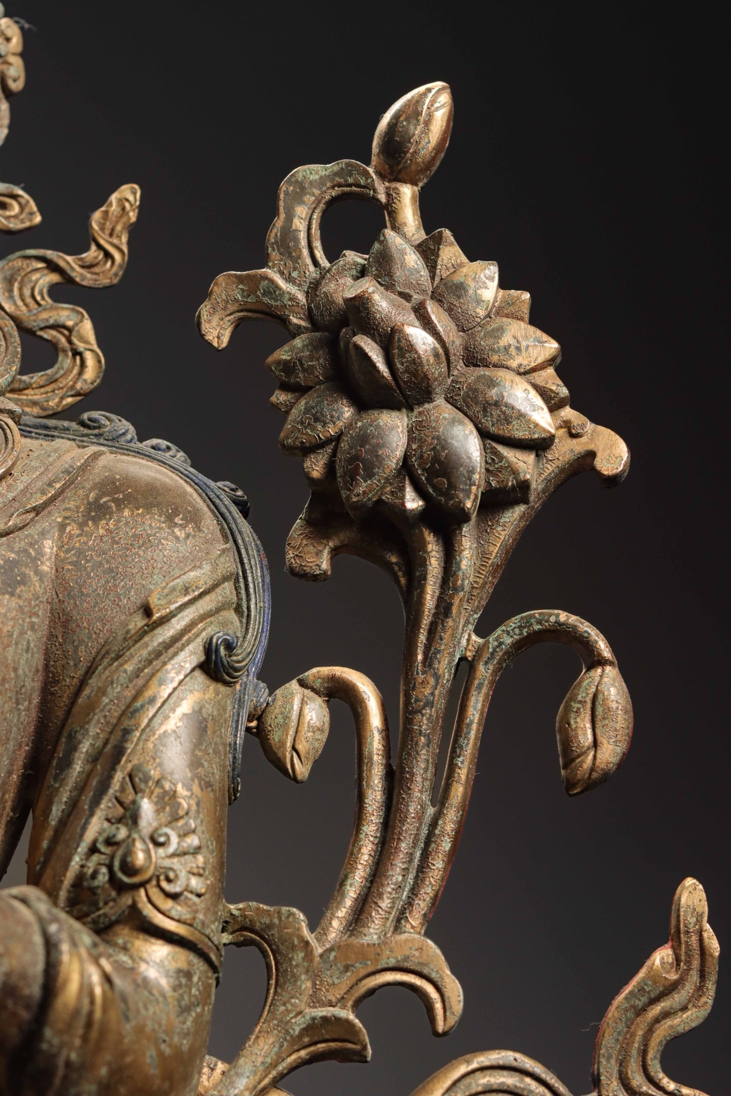 A Gilt Bronze Statue of Green Tara, Qing Dynasty - 6