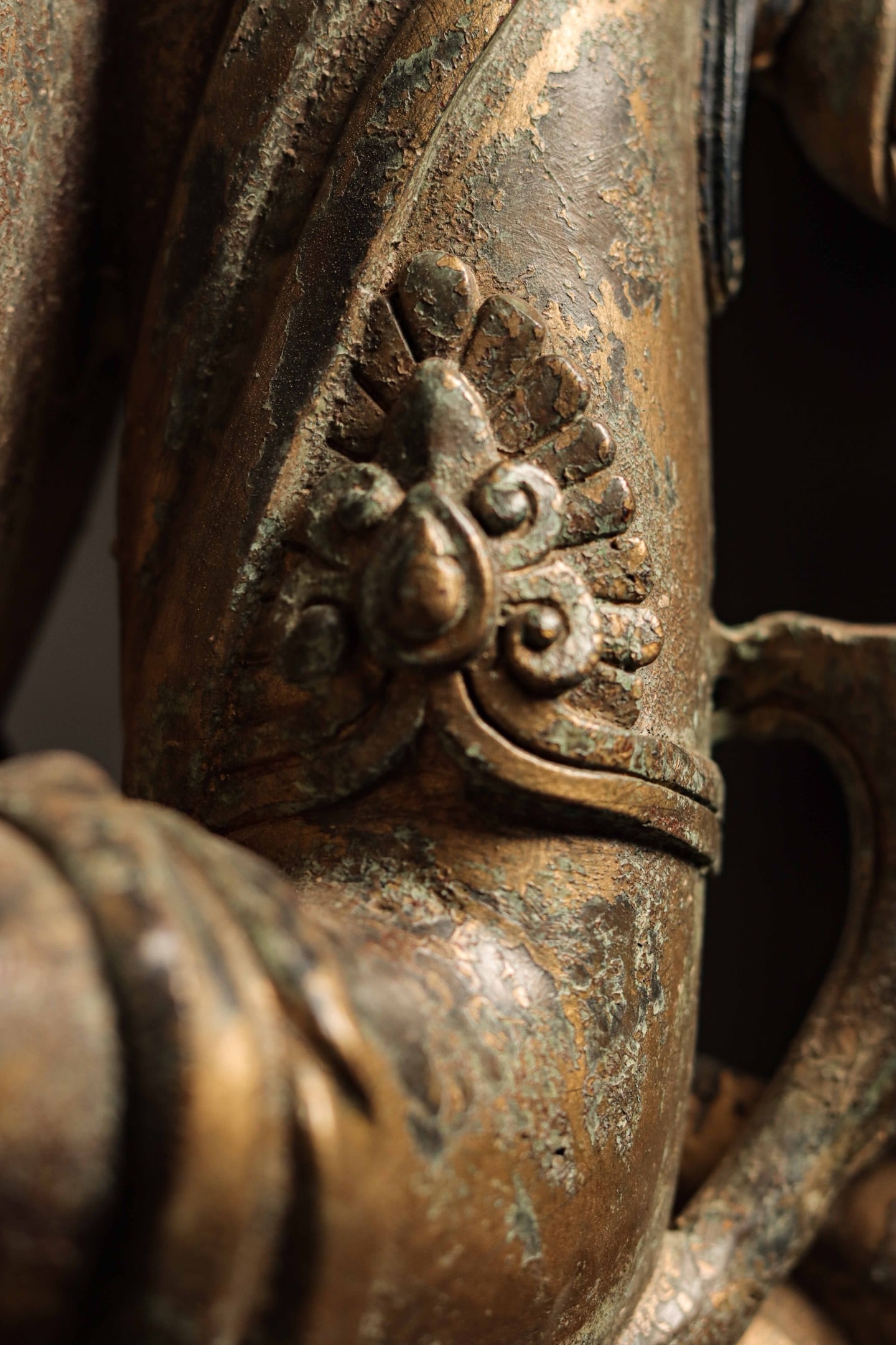 A Gilt Bronze Statue of Green Tara, Qing Dynasty - 7