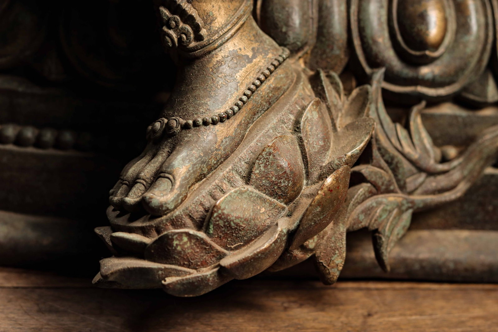 A Gilt Bronze Statue of Green Tara, Qing Dynasty - 8