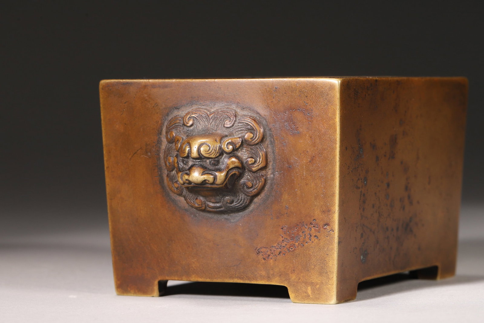 A Bronze Horse-Trough Incense Burner with Lion Handles, Qing Dynasty - 2