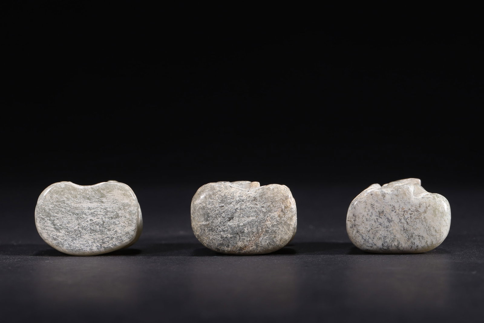 A Set of Ancient Jade Chinese Zodiac Figurines - Han Dynasty - 10