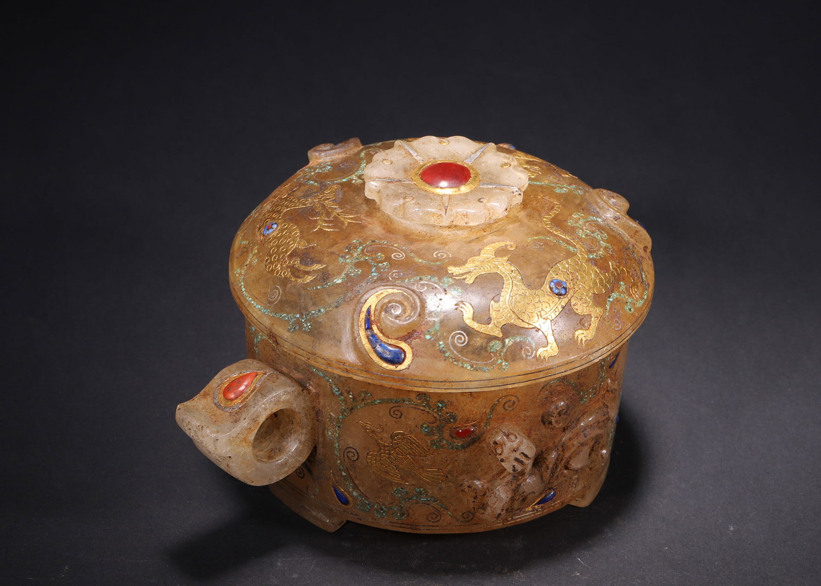 A Crystal Cup with Gold and Silver Inlay and Gemstone Inlay, Han Dynasty - 3