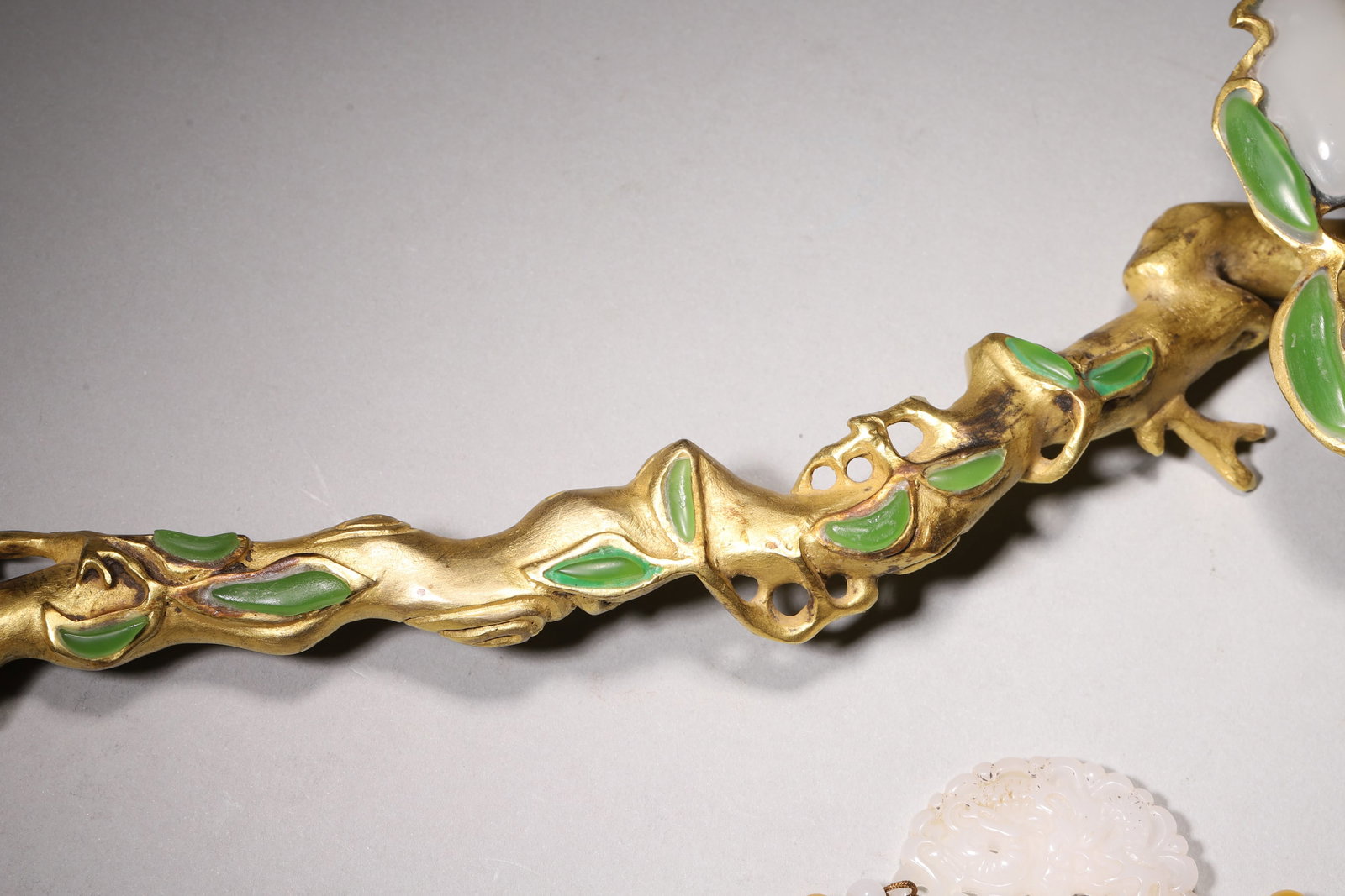 A Gilt Bronze Ruyi - Qing Dynasty - 3