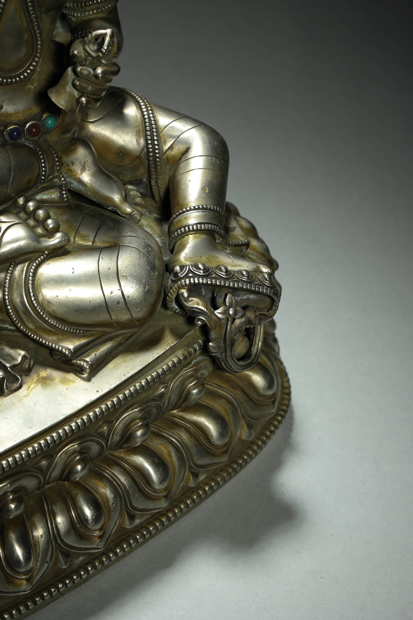 A Silver Gem-Inlaid Statue of Vajrasattva Consort, Qing Dynasty - 9