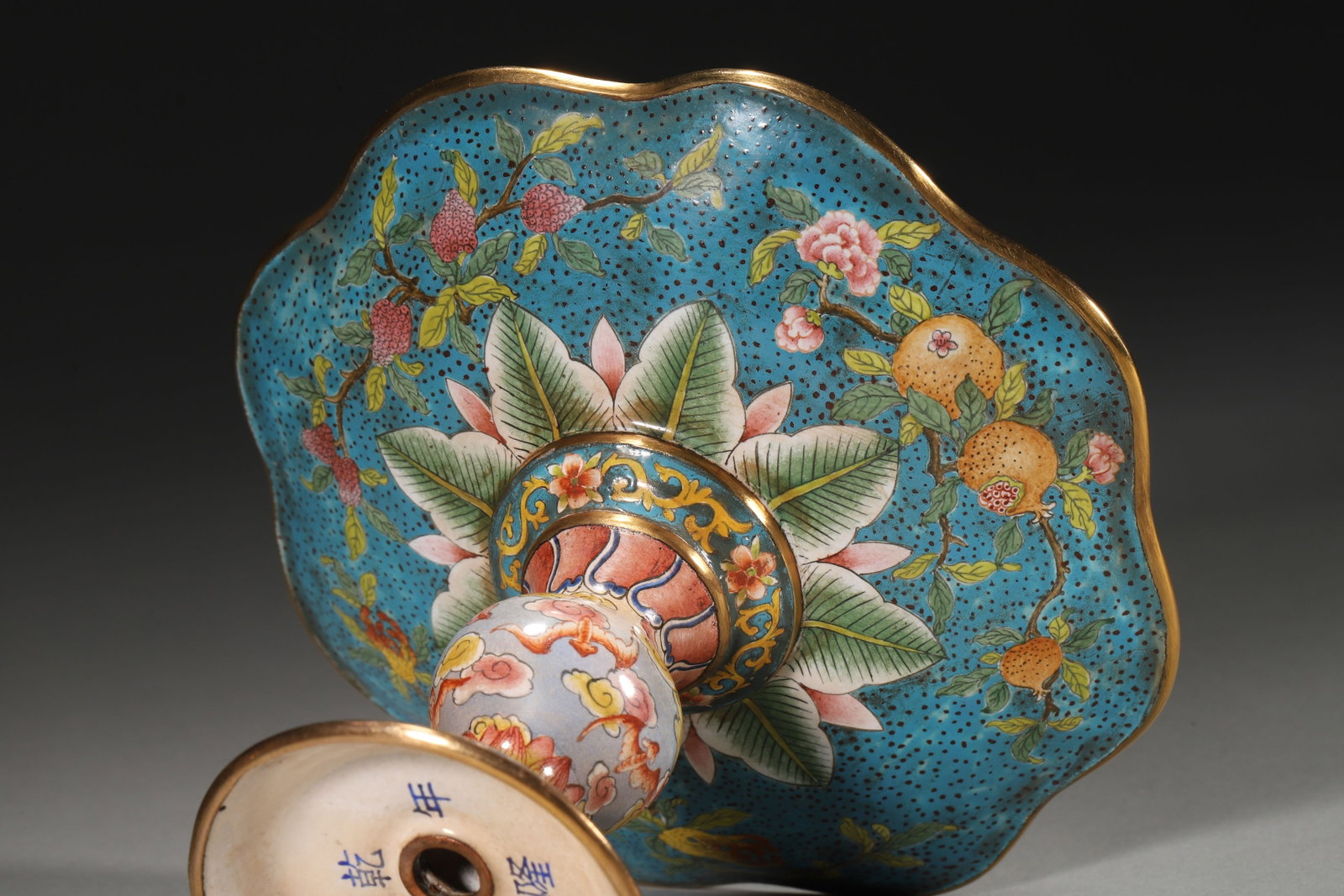 An Enameled Copper Stem Plate with Auspicious Motifs, Qianlong Period - 6