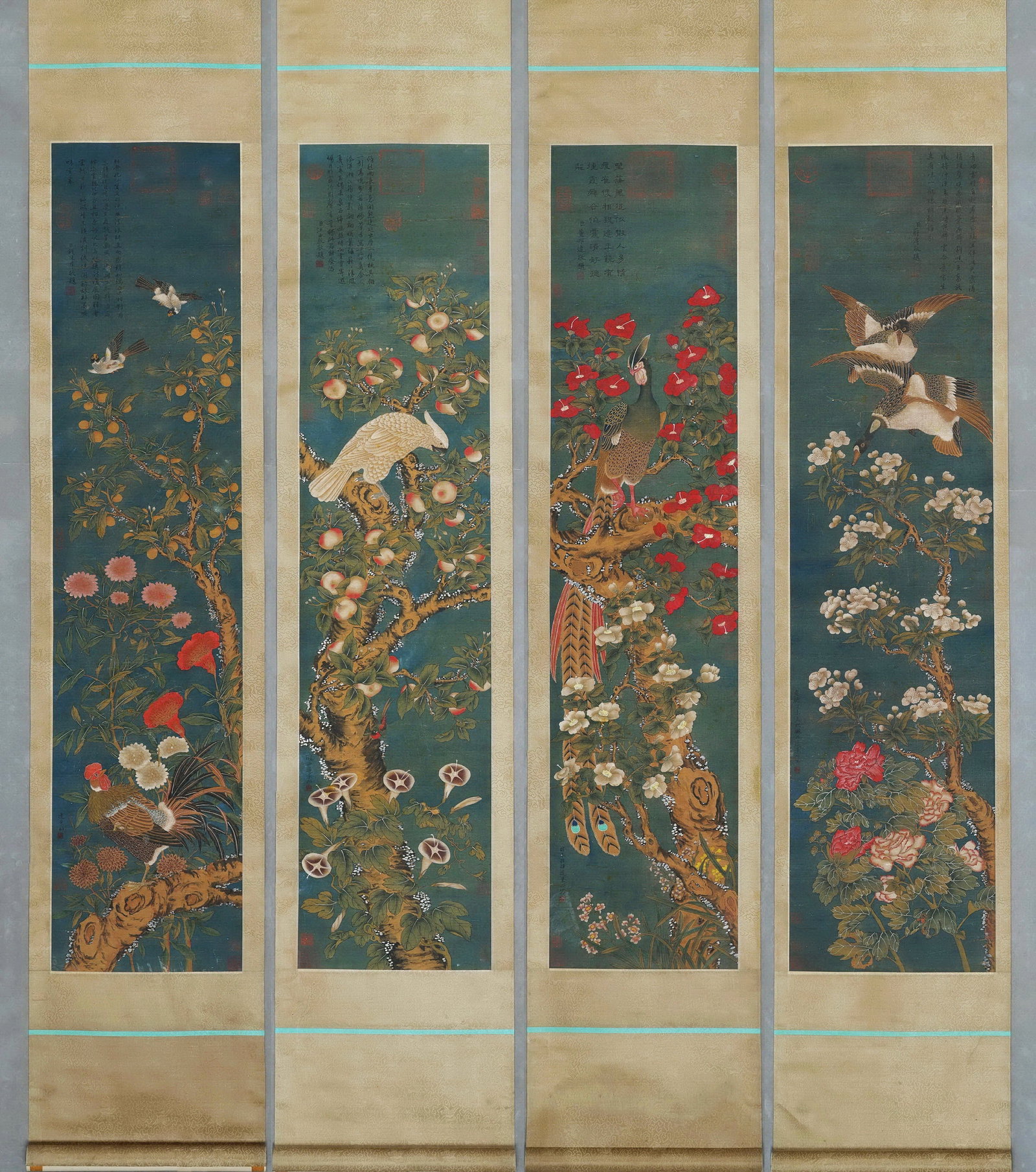 Four Hanging Scrolls of "Vibrant Spring Flowers and Birds" by Bian Jingzhao, Ming Dynasty (1 of 10)