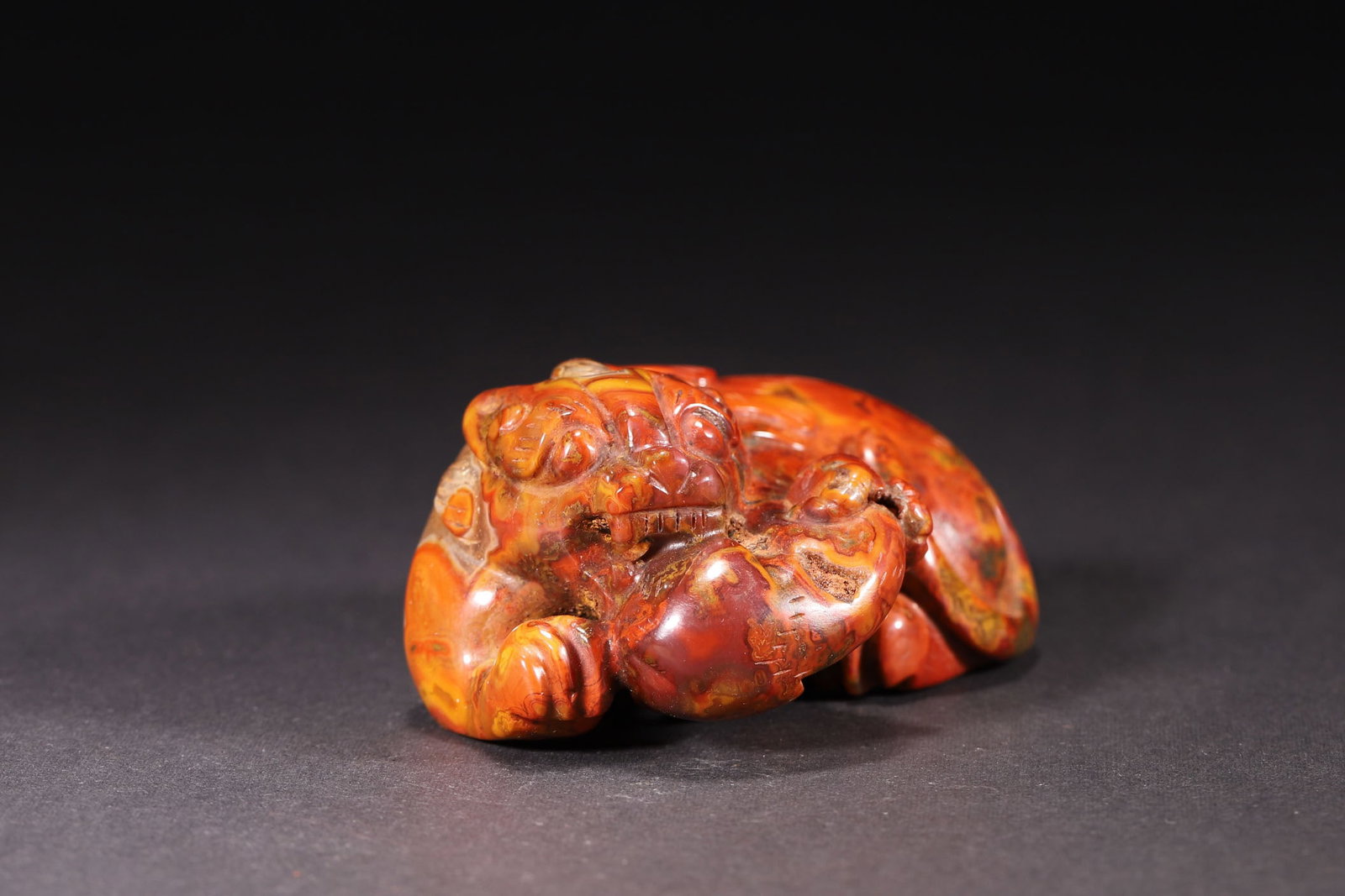 A Red Agate Pixiu Ornament (Han Dynasty) - 2