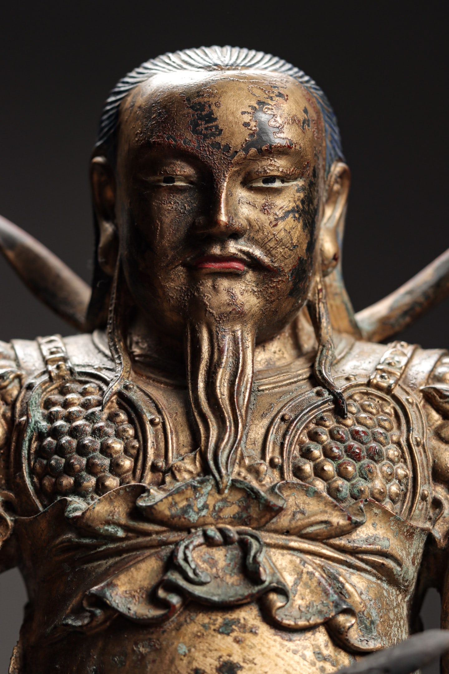 A Gilt Bronze Statue of Zhenwu Emperor, Qing Dynasty - 2