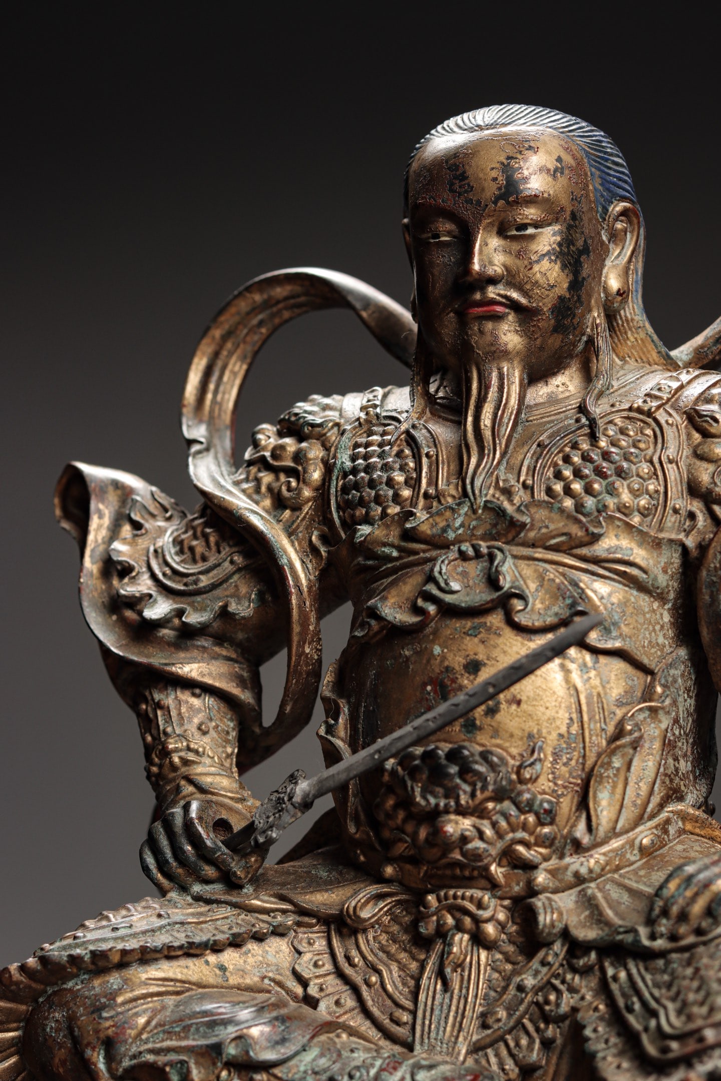 A Gilt Bronze Statue of Zhenwu Emperor, Qing Dynasty - 6