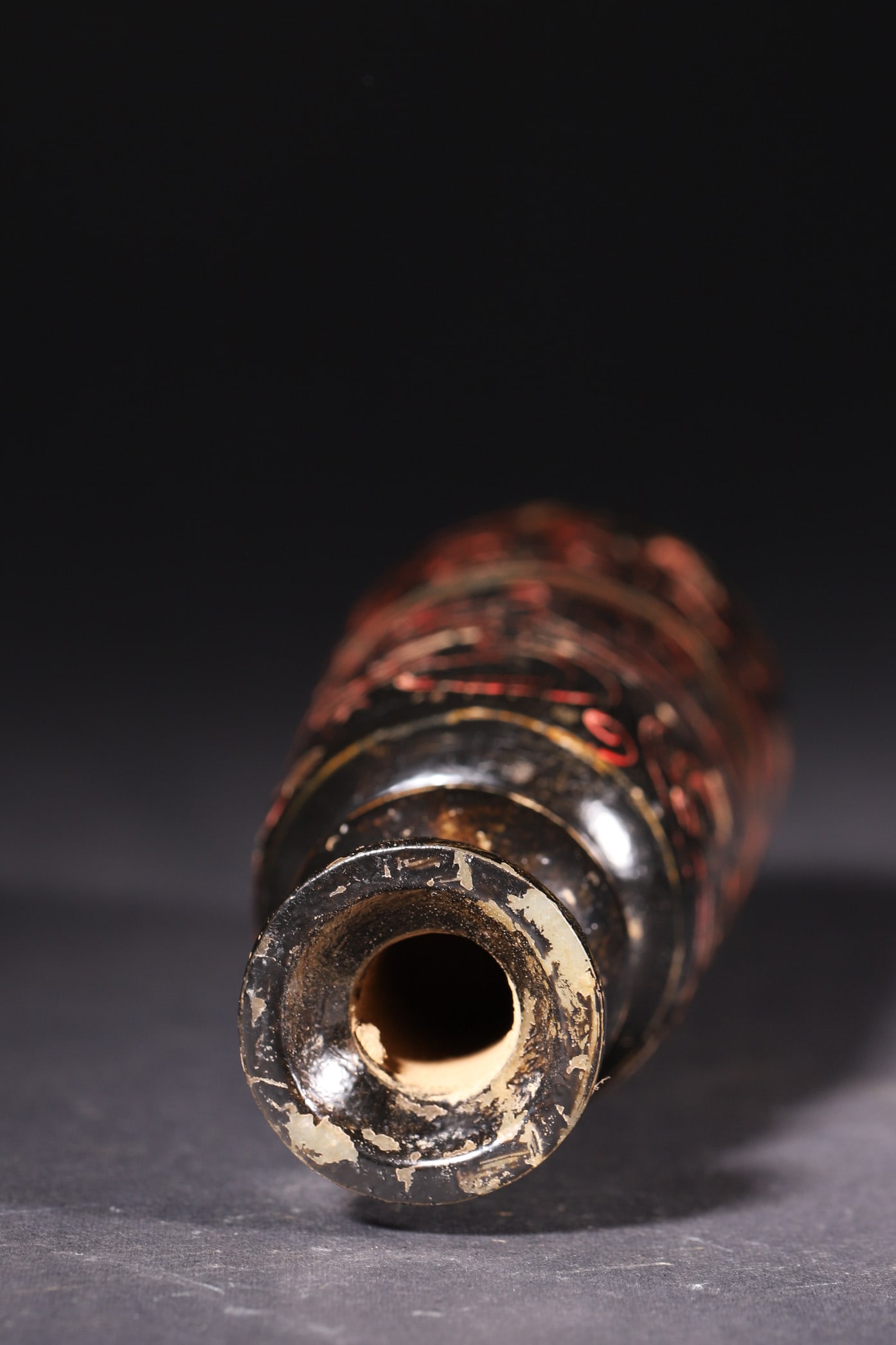 A Jade Stemmed Cup with Gold and Color Inlaid Cloud Pattern - Han Dynasty - 6