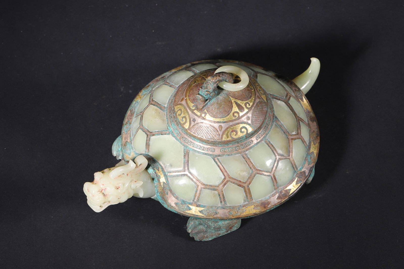 A Bronze Dragon-Tortoise Censer with Gold and Silver Inlay and Hetian Jade Inlays - Han Dynasty (1 of 8)
